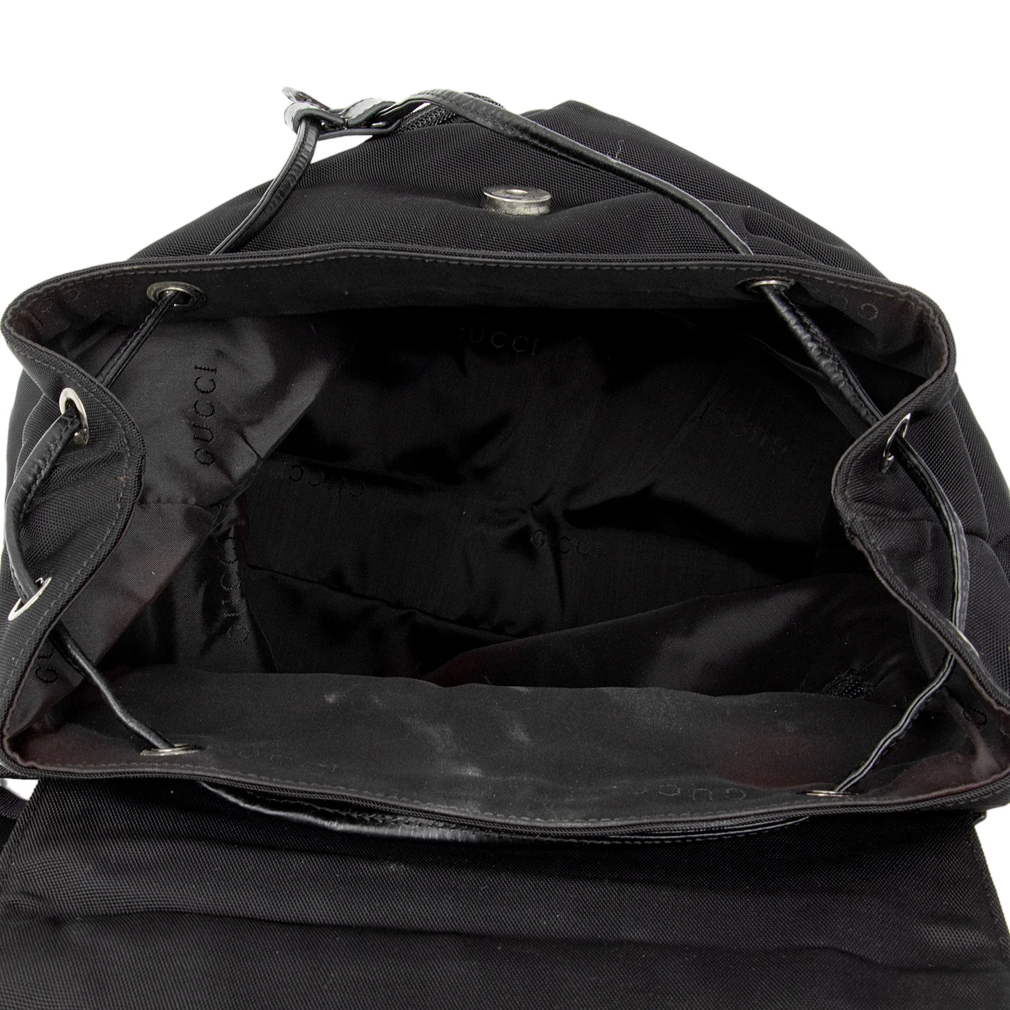 Gucci Vintage Nylon Backpack (SHF-B0jNII)
