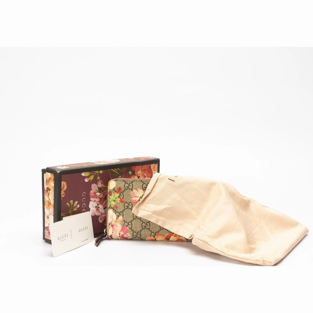 Gucci GG Blooms Supreme Zip Around Wallet