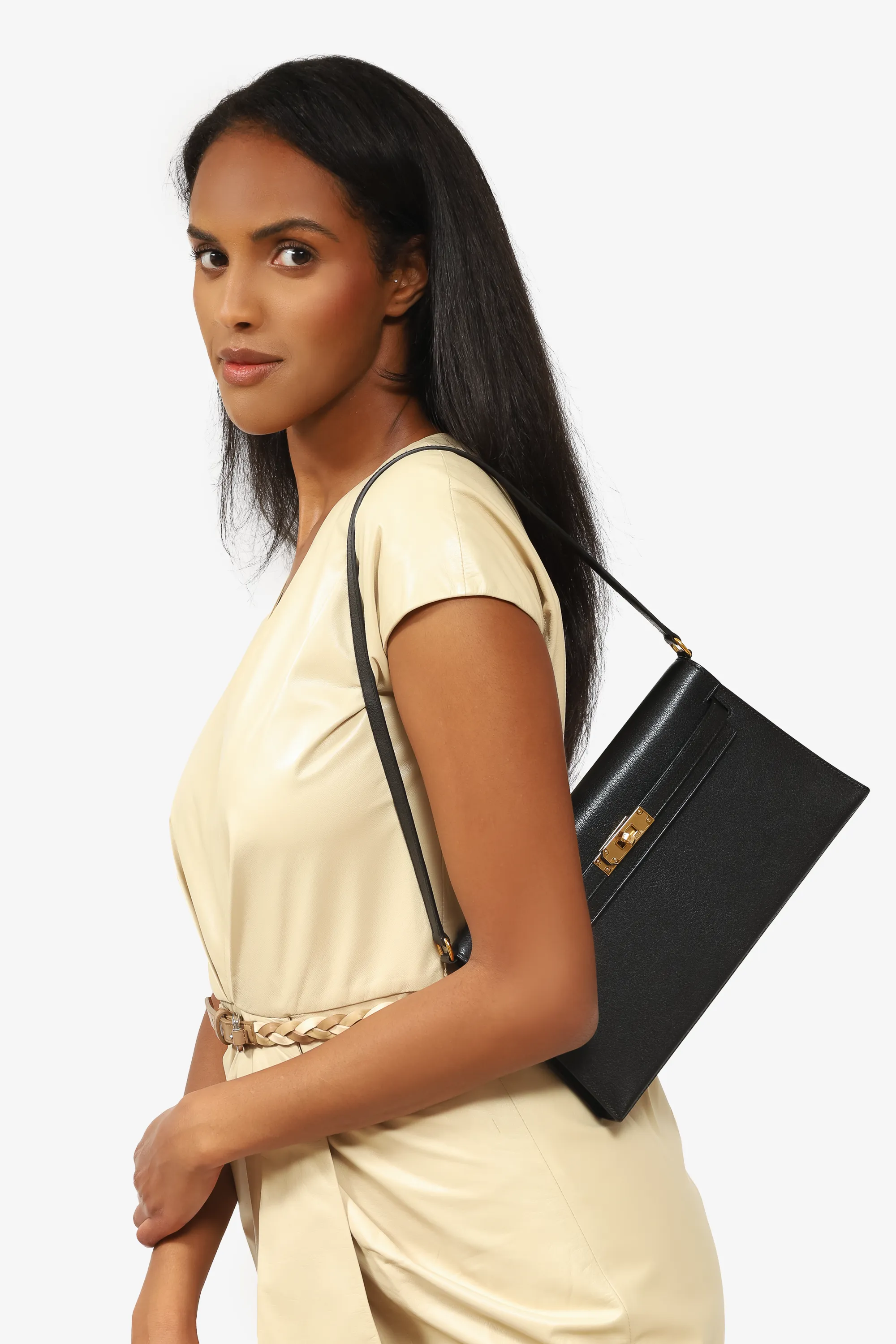 Herms 2023 Noir Chevre Chamkila Kelly Elan Shoulder Bag