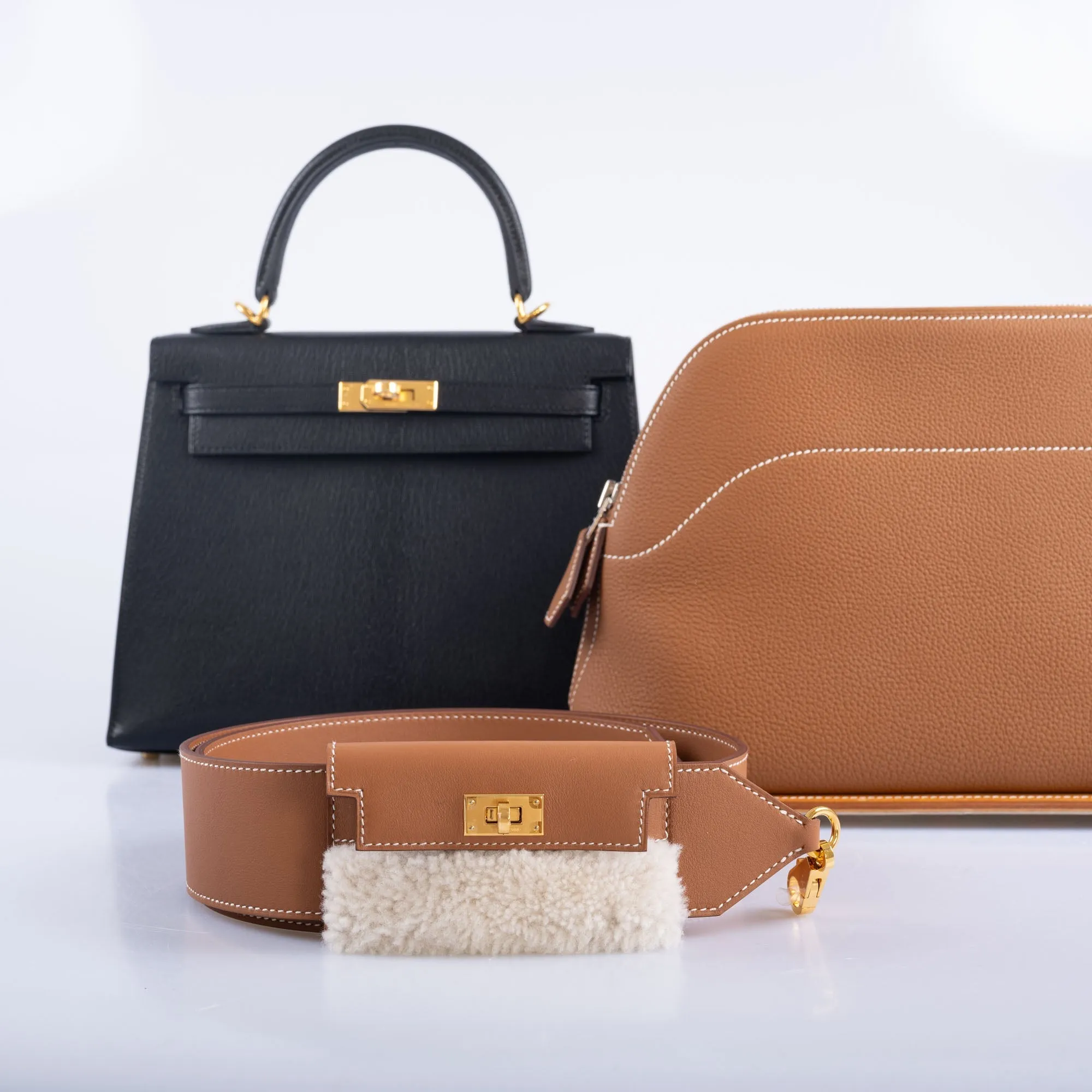 Herms Kelly Pochette Teddy Shoulder Strap Gold Shearling and Swift Gold Hardware