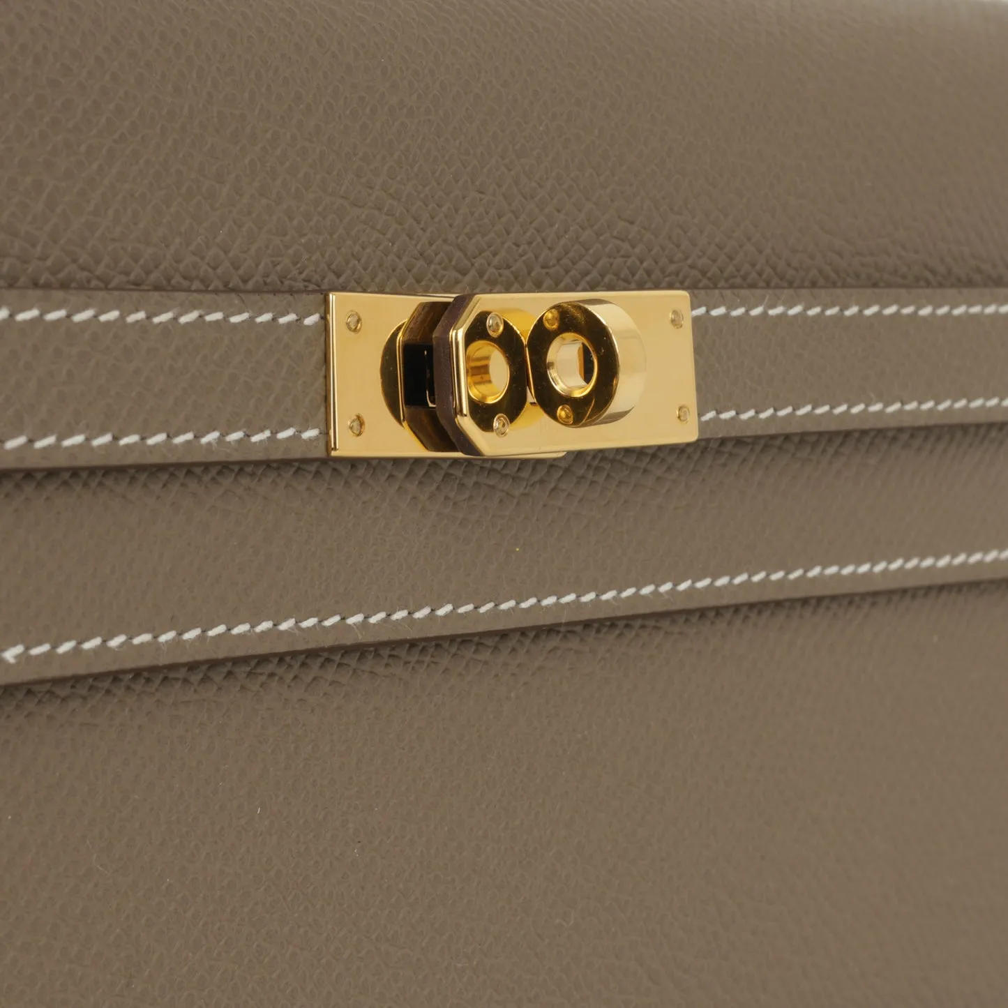 Herms - Kelly To Go Wallet - Etoupe Epsom GHW - 2024 - Pre-Loved