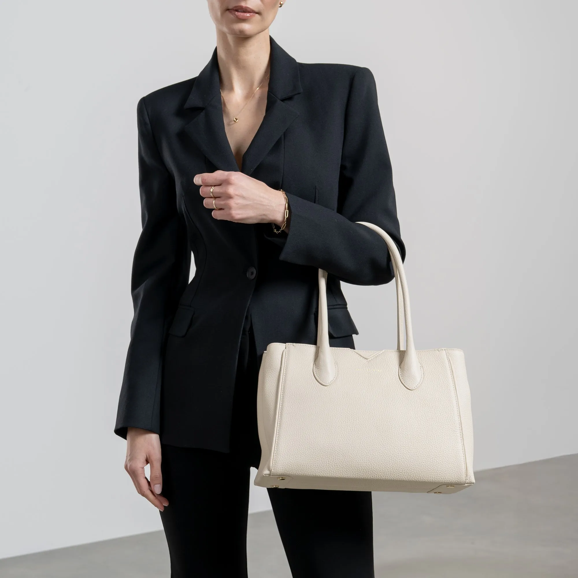 Honor Cloe Midi cream calfskin leather handbag