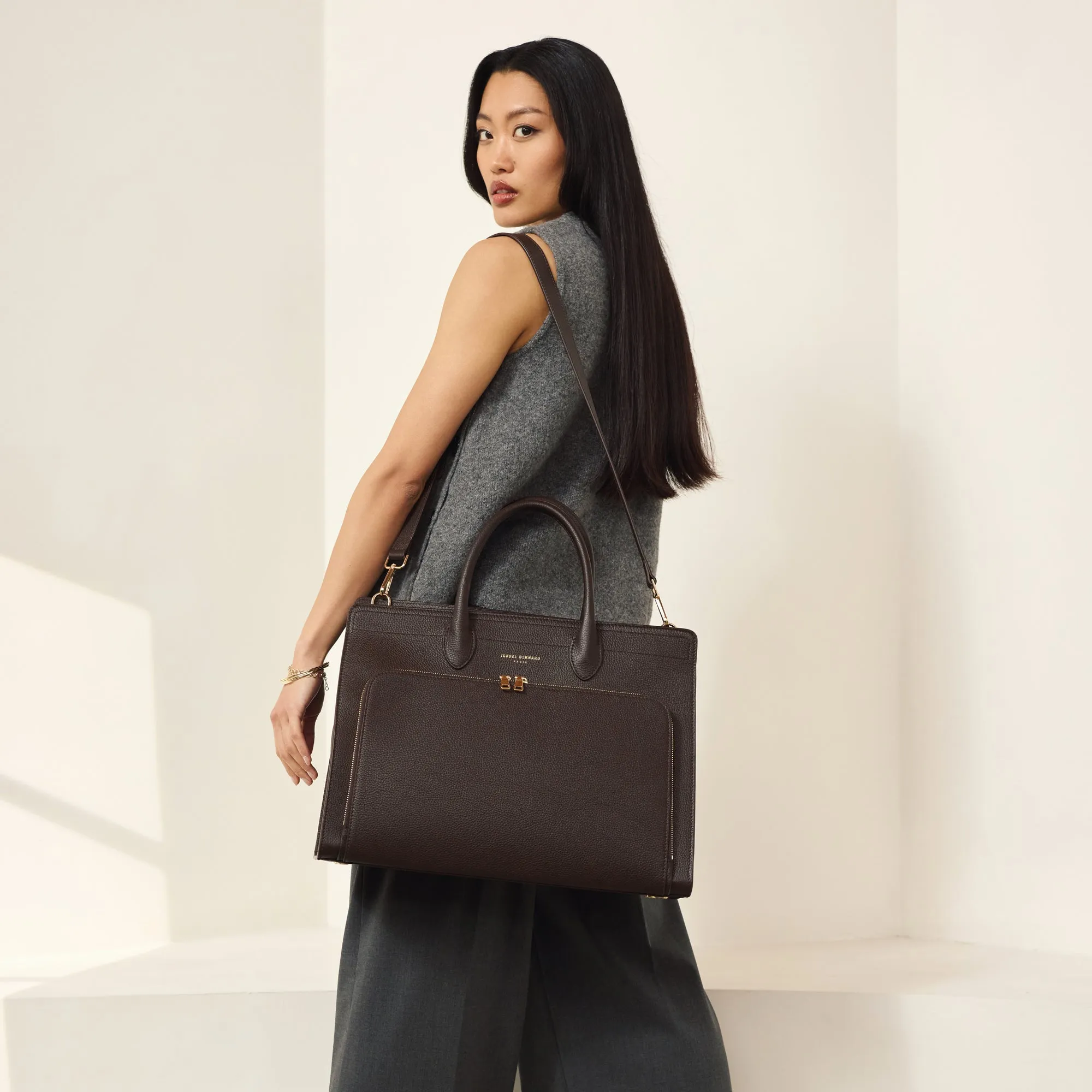 Honor Nadine brown calfskin leather handbag with 16.4 inch laptop pocket