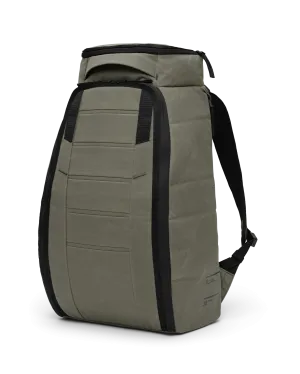 Hugger Backpack 30L Forest Green