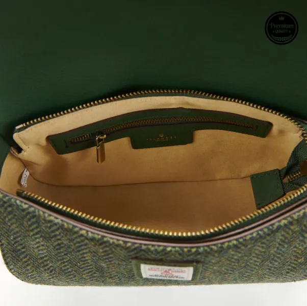 Islander The Caithness Clutch