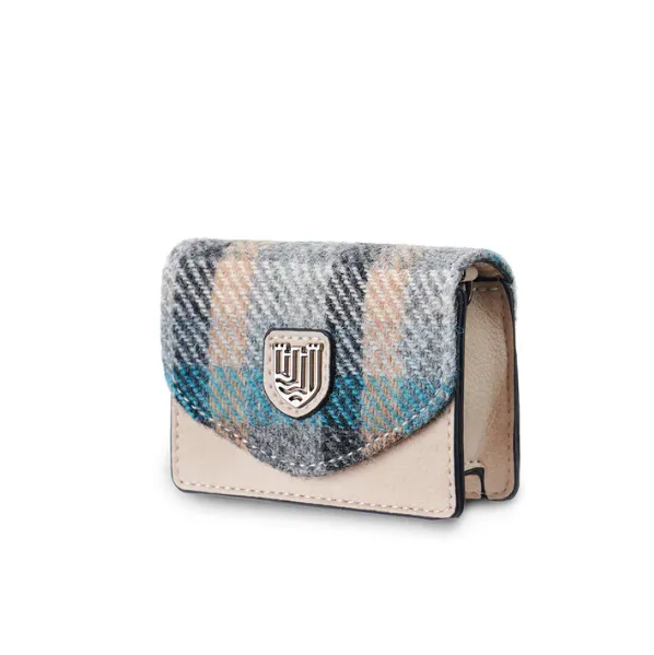 Islander The Card Case