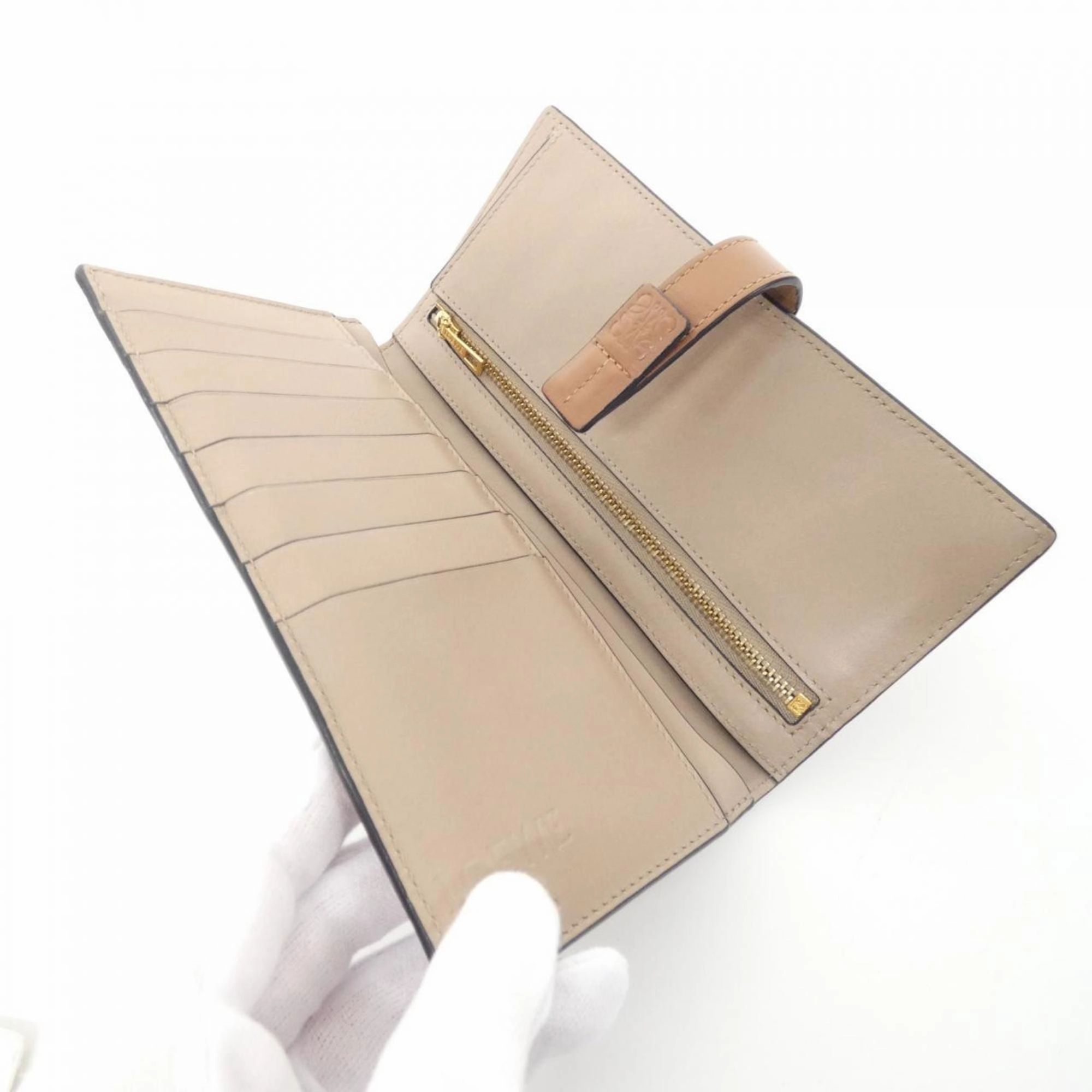 Loewe Leather Long Wallet (Bi-Fold) (Pre-Owned)