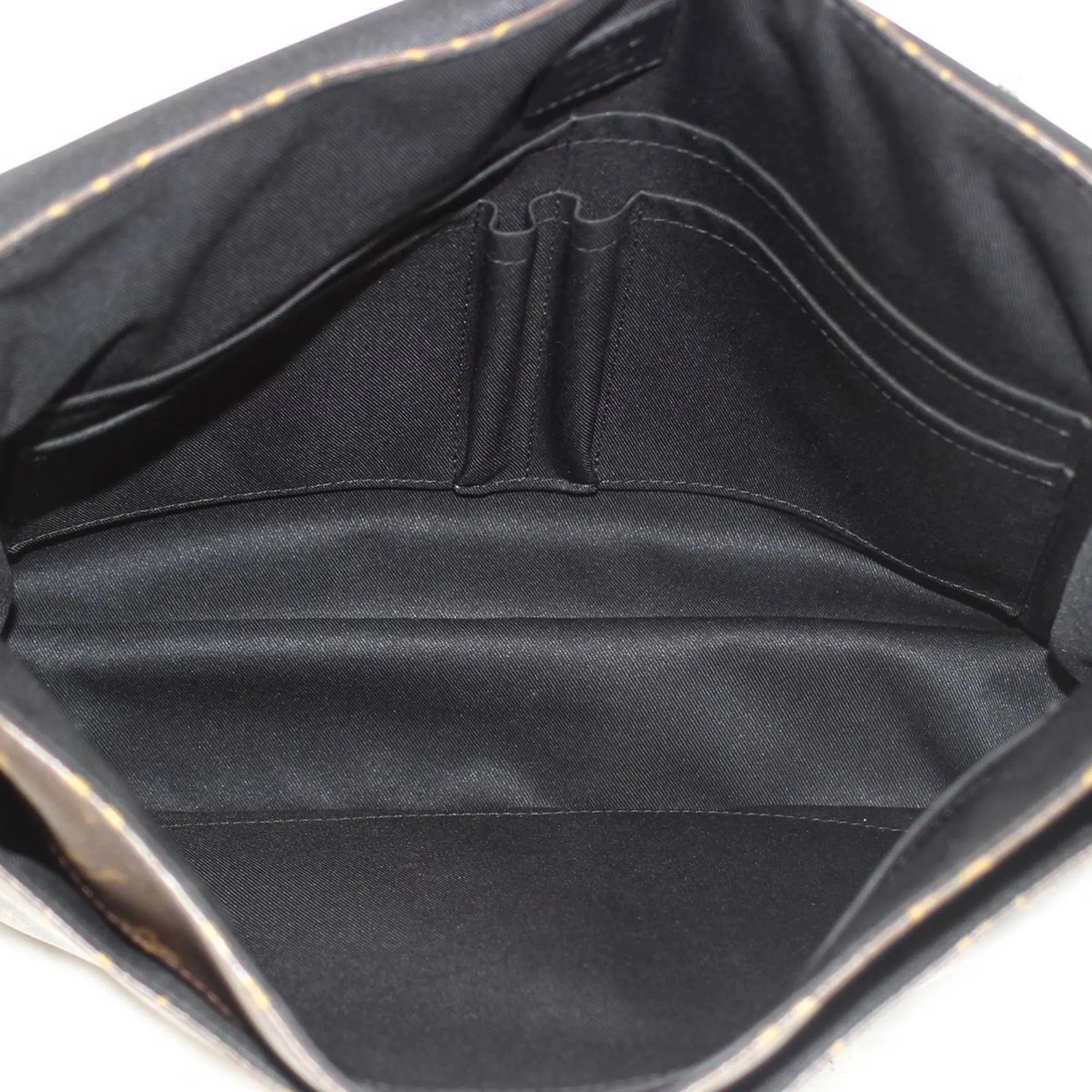 Louis Vuitton Christopher  Canvas Shoulder Bag ()