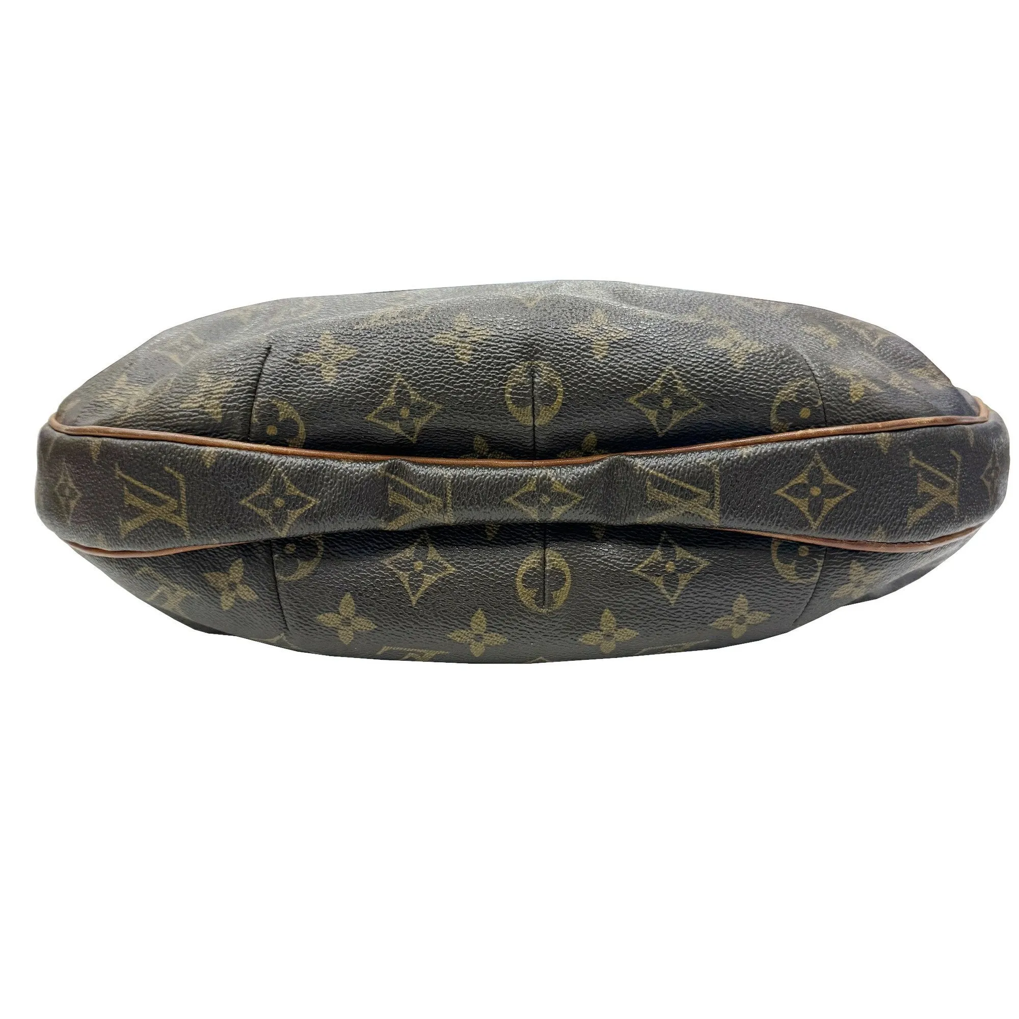 Louis Vuitton Croissant  Canvas Shoulder Bag ()