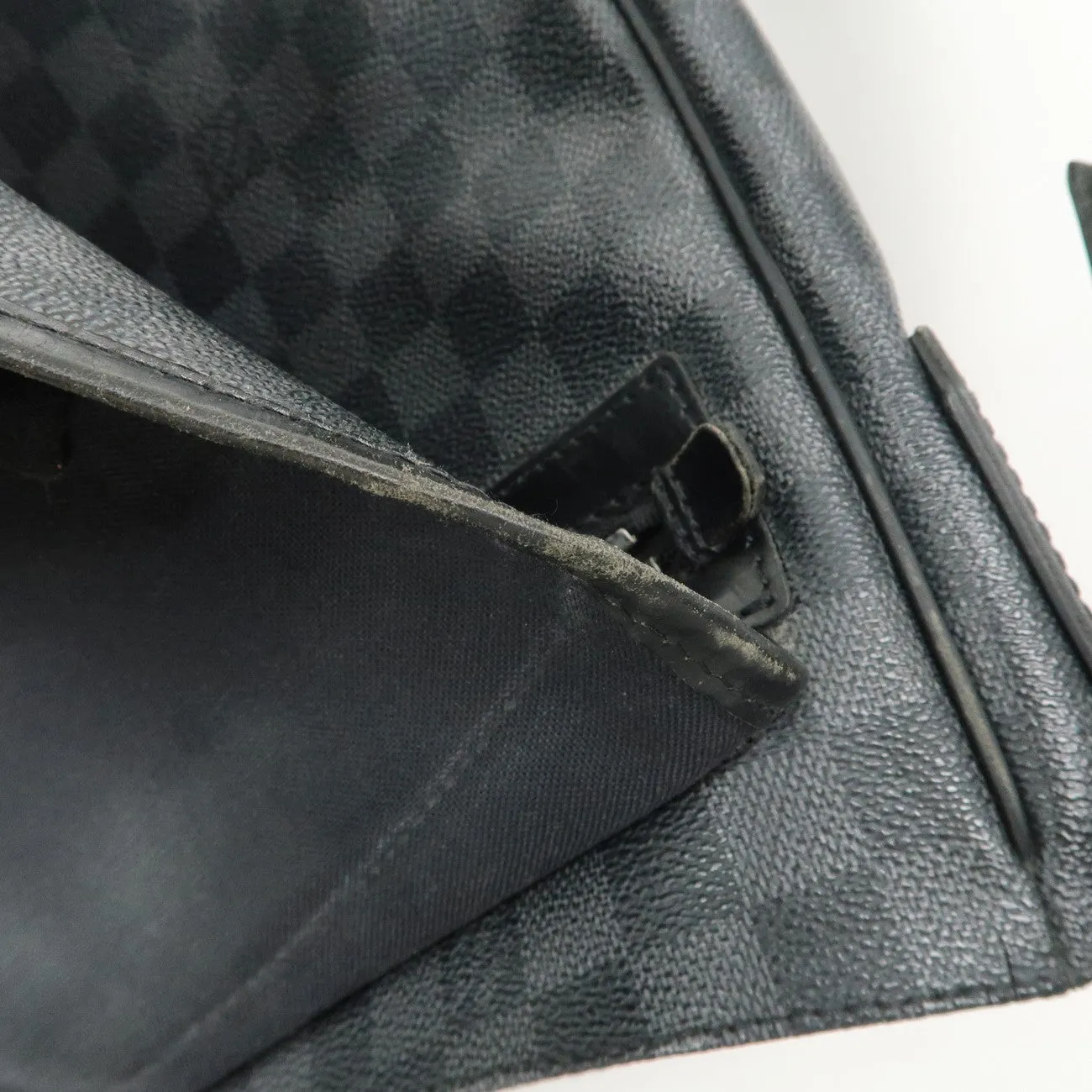 Louis Vuitton Damier Graphit Daniel MM Shoulder Bag N58029