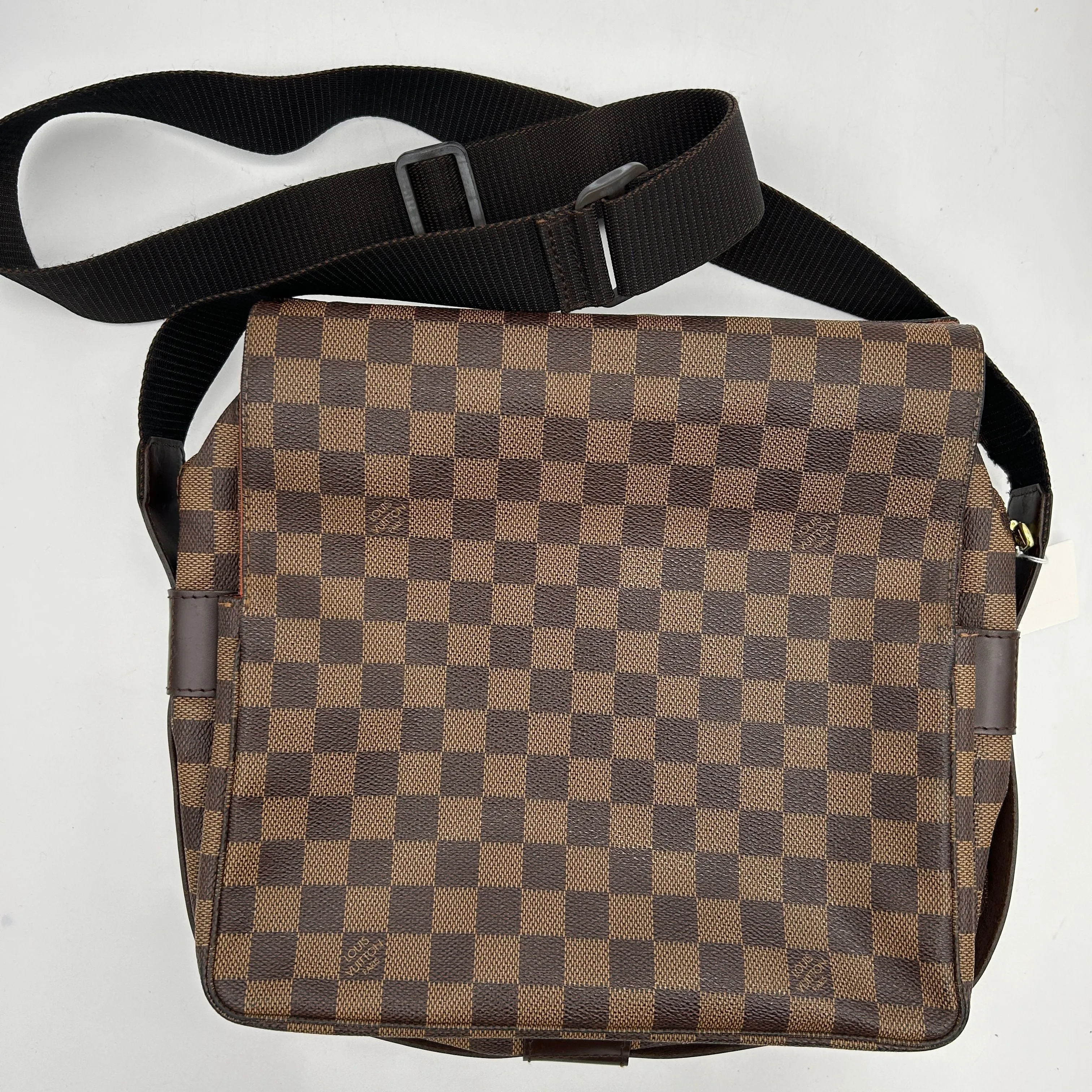Louis Vuitton Damier Naviglio Shoulder Bag YVEAE955