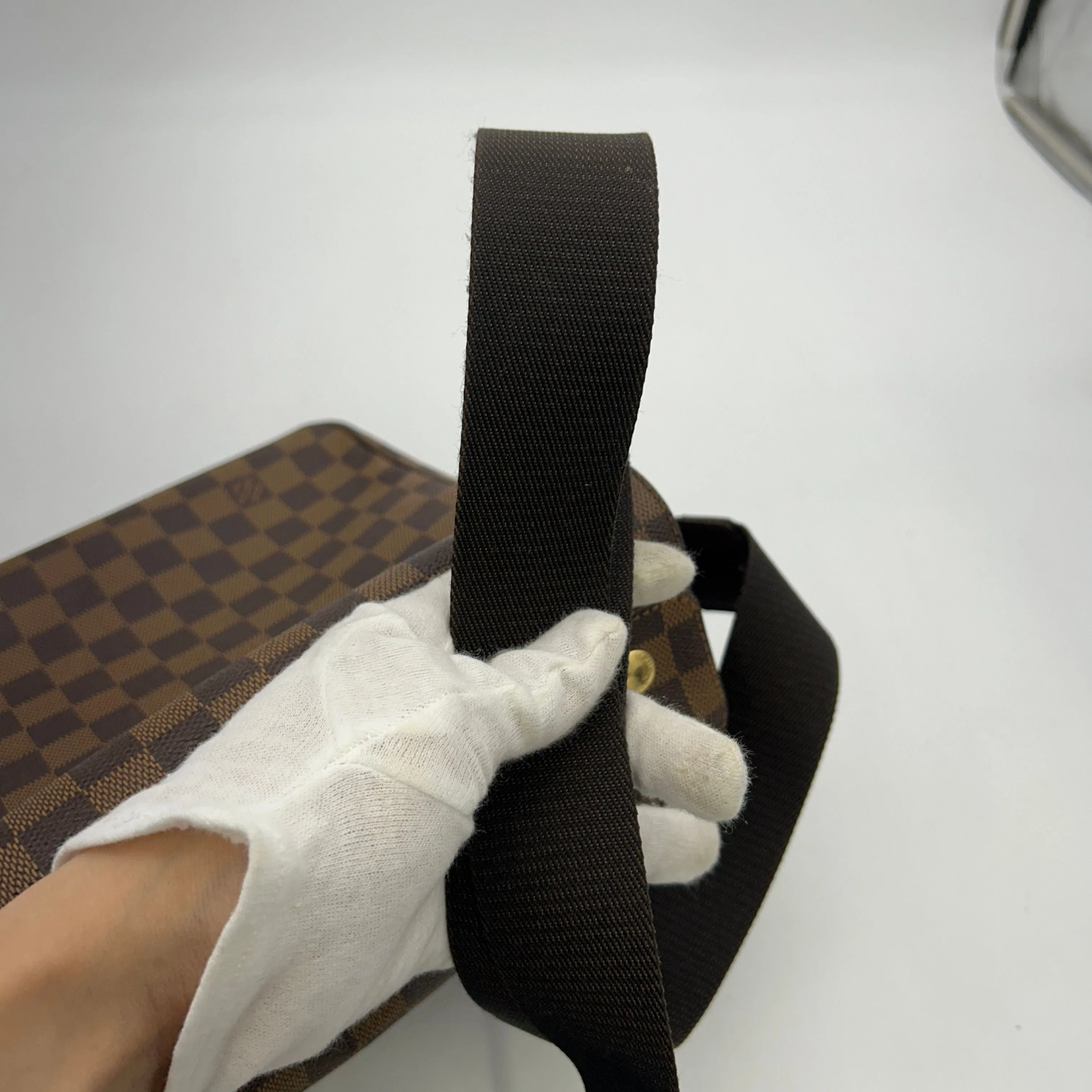 Louis Vuitton Damier Naviglio Shoulder Bag YVEAE955