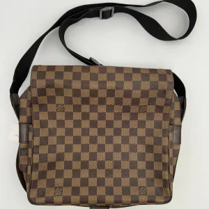 Louis Vuitton Damier Naviglio Shoulder Bag YVEAE955