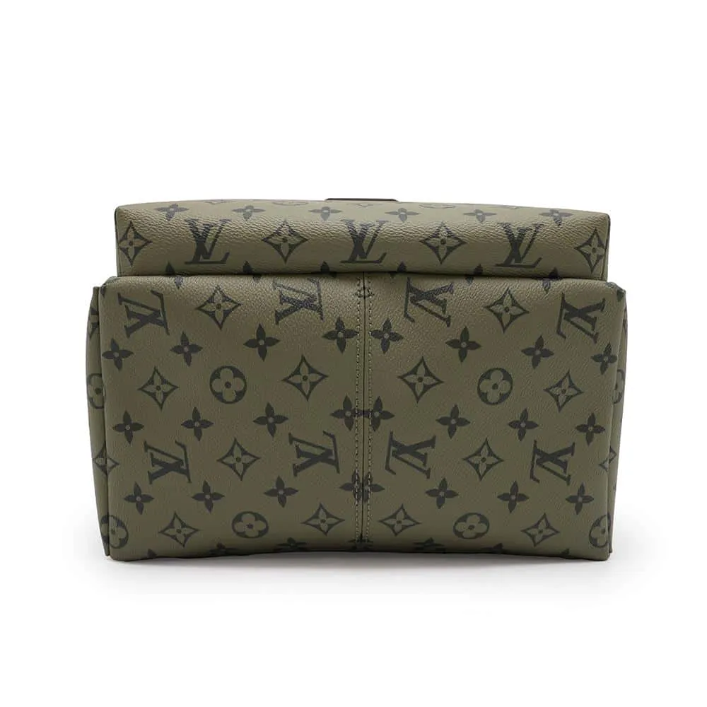 LOUIS VUITTON DiscoveryBackpack KhakiM46802 MonogramTone Size PM