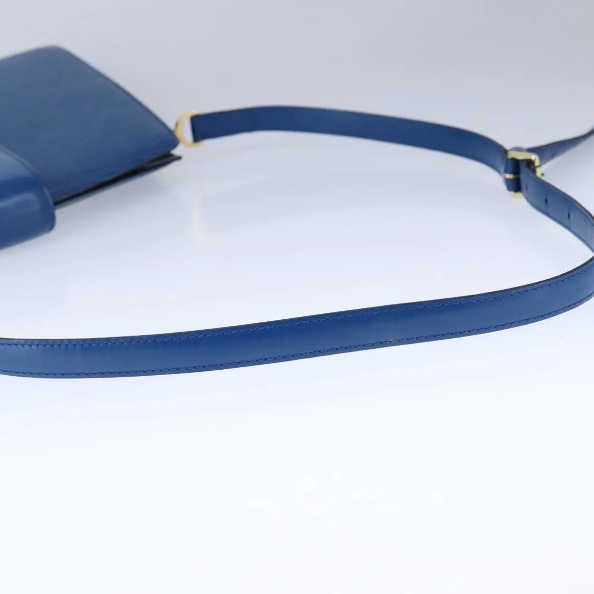 LOUIS VUITTON Epi Capuchin Shoulder Bag Blue M52345 LV 106904