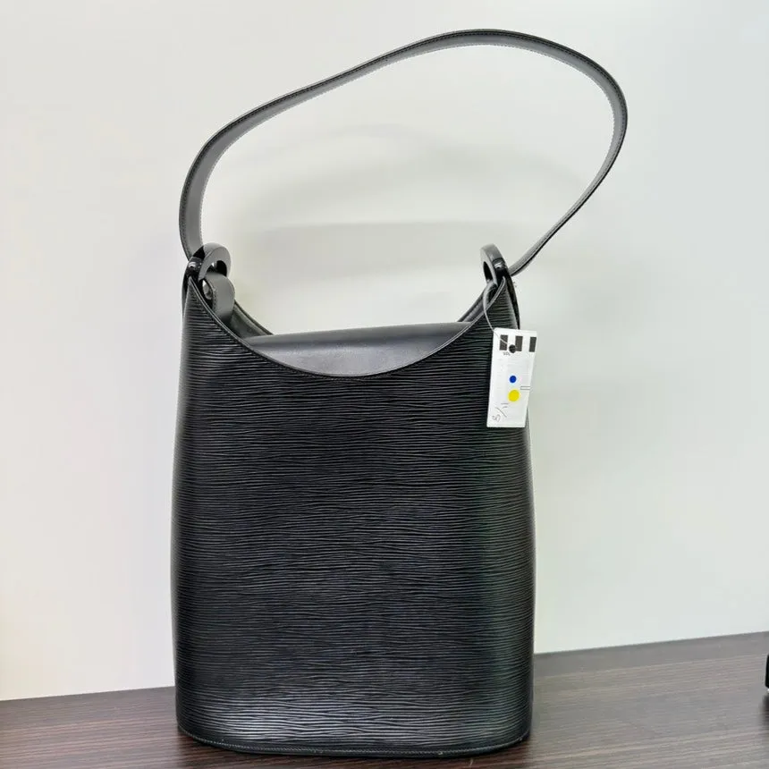 Louis Vuitton Epi Leather Black Shoulder Bag