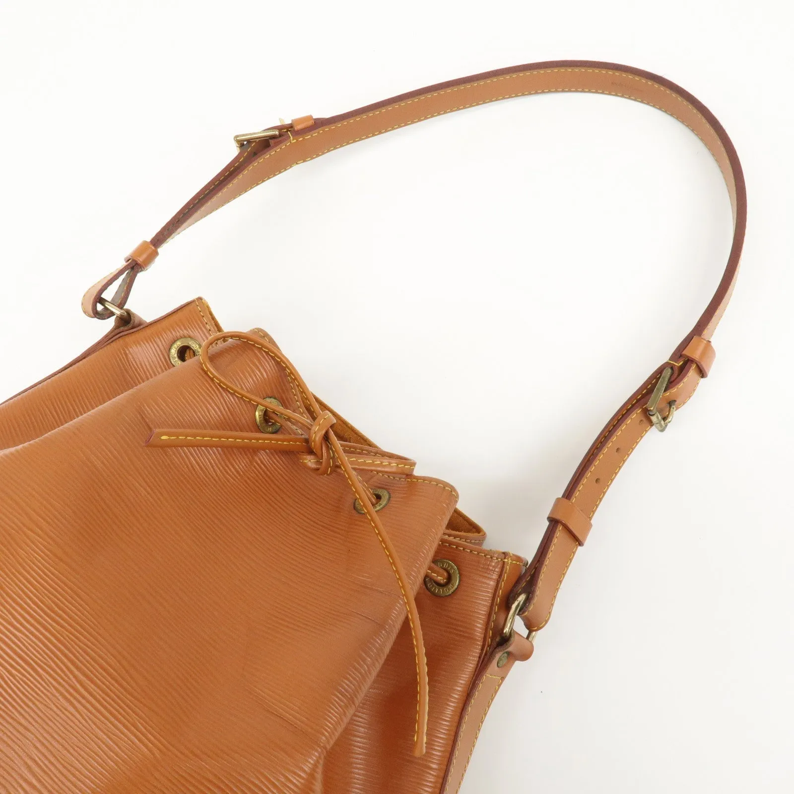 Louis Vuitton Epi Leather Noe Shoulder Bag Zipang Gold M44008