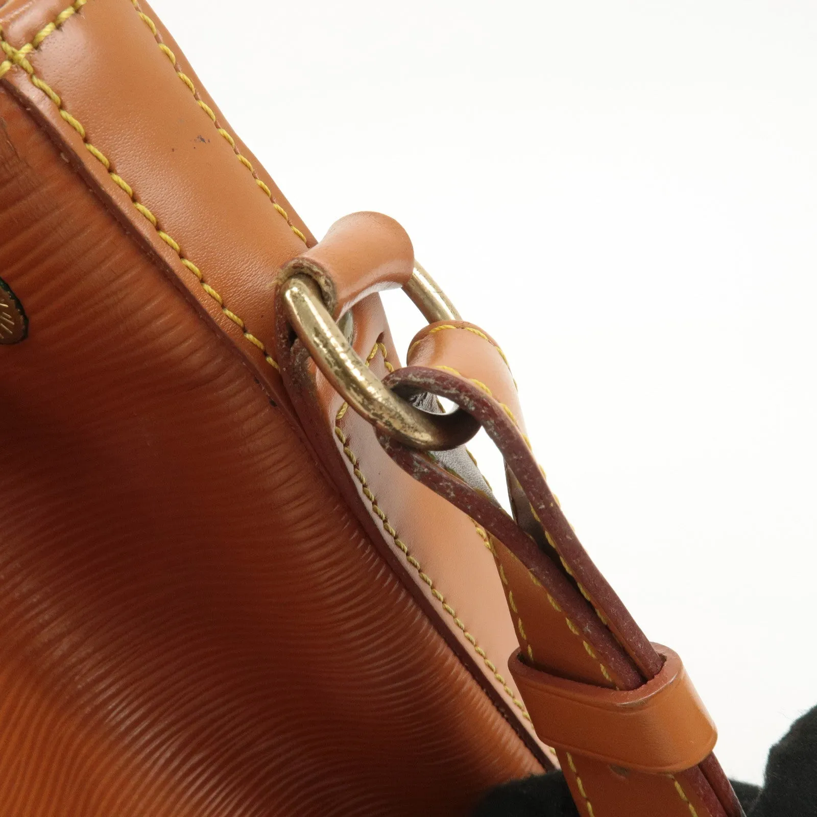 Louis Vuitton Epi Leather Noe Shoulder Bag Zipang Gold M44008