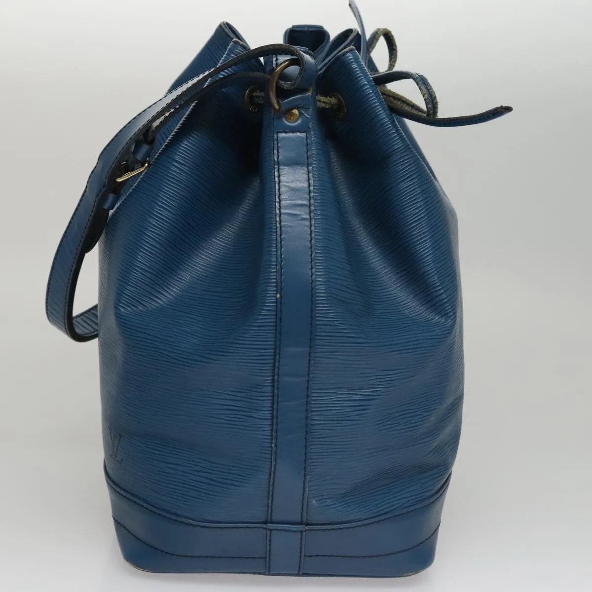 LOUIS VUITTON Epi Noe Shoulder Bag Toledo Blue M44005 LV 107471
