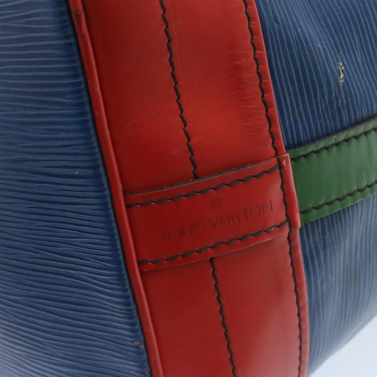 LOUIS VUITTON Epi Noe Tricolor Shoulder Bag Red Blue Green M44082 LV th1977