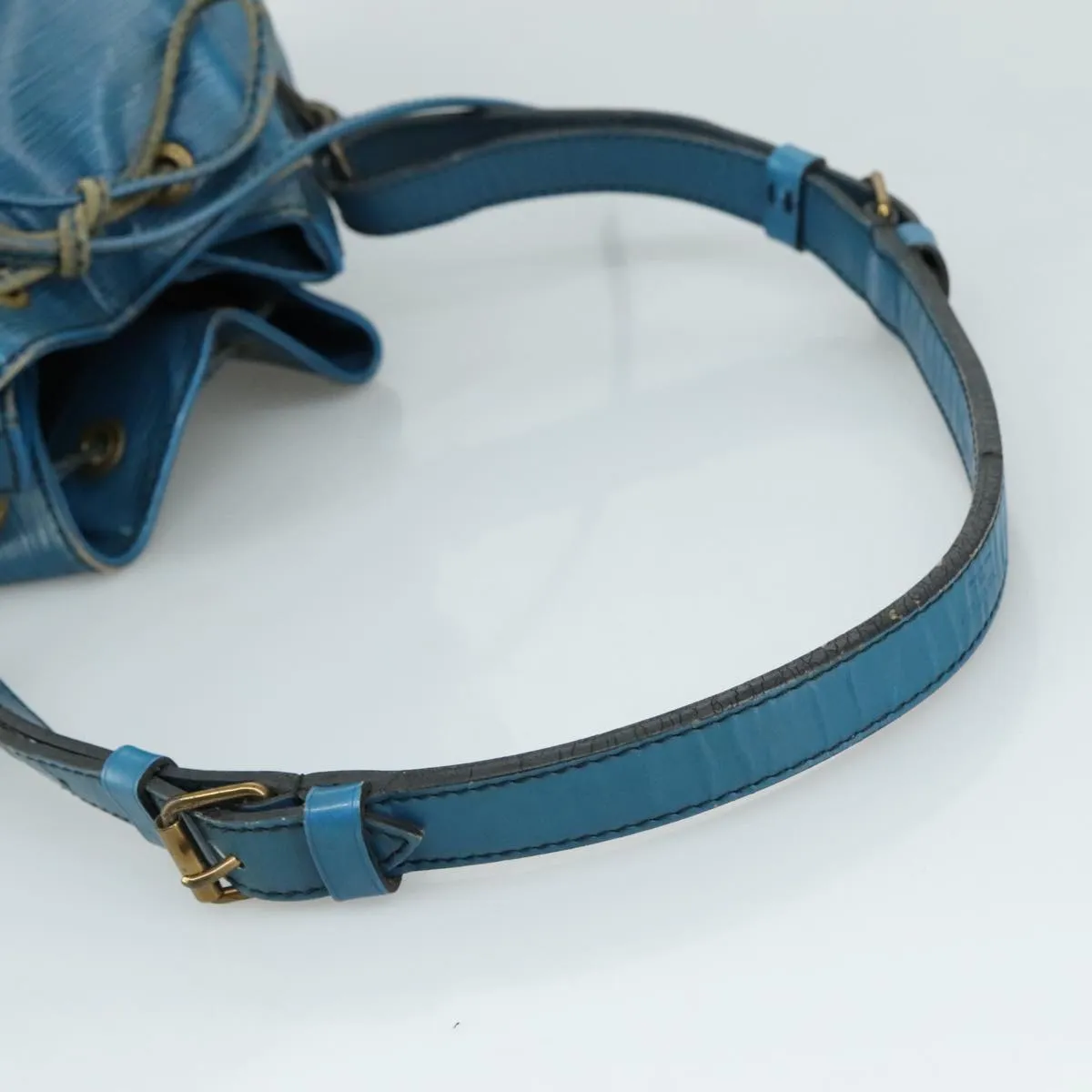 LOUIS VUITTON Epi Petit Noe Shoulder Bag Blue M44105 LV 104365