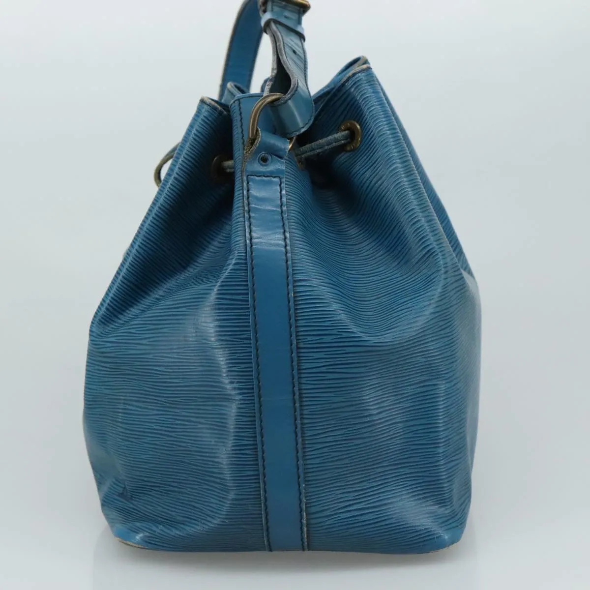 LOUIS VUITTON Epi Petit Noe Shoulder Bag Blue M44105 LV 104365
