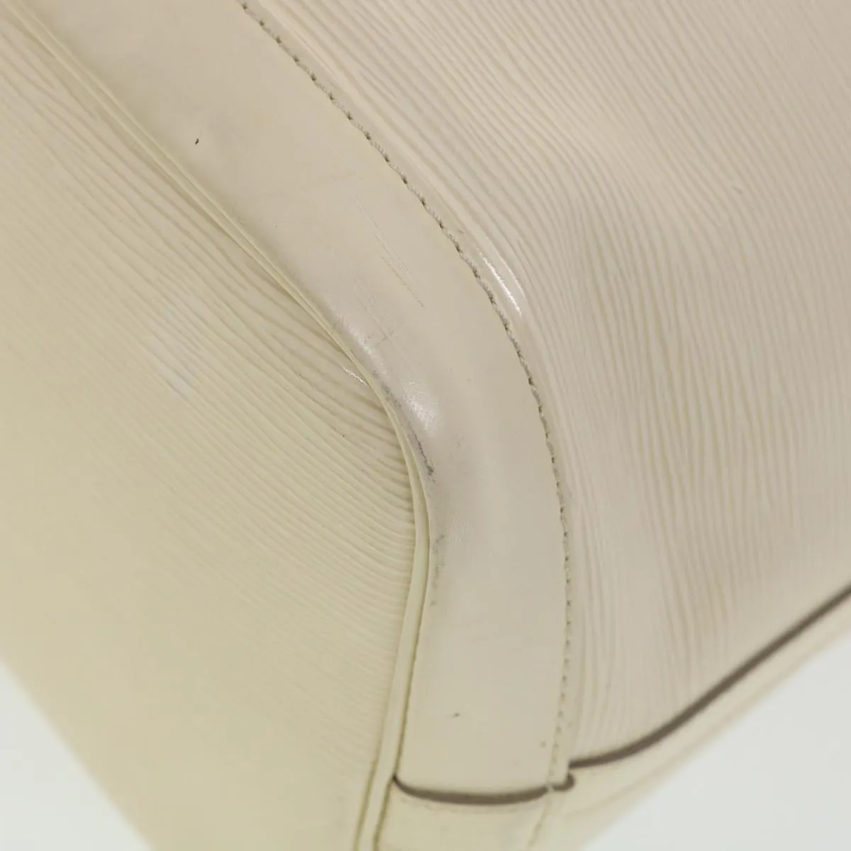 LOUIS VUITTON Epi Petit Noe Shoulder Bag White Yvoire M4084J LV 39066