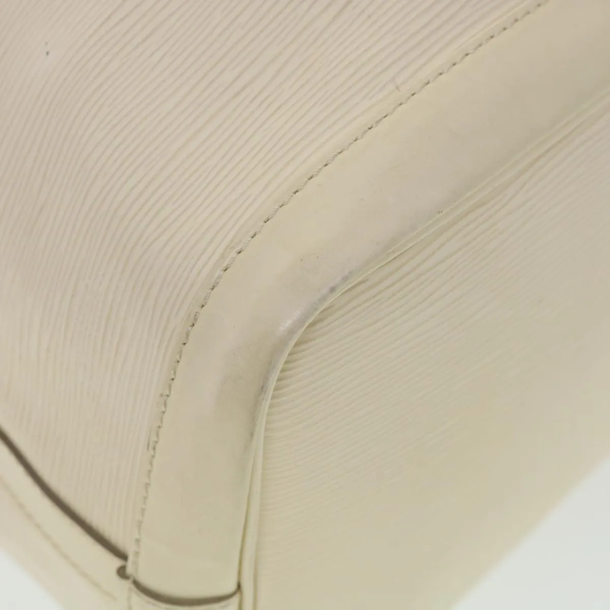 LOUIS VUITTON Epi Petit Noe Shoulder Bag White Yvoire M4084J LV 39066