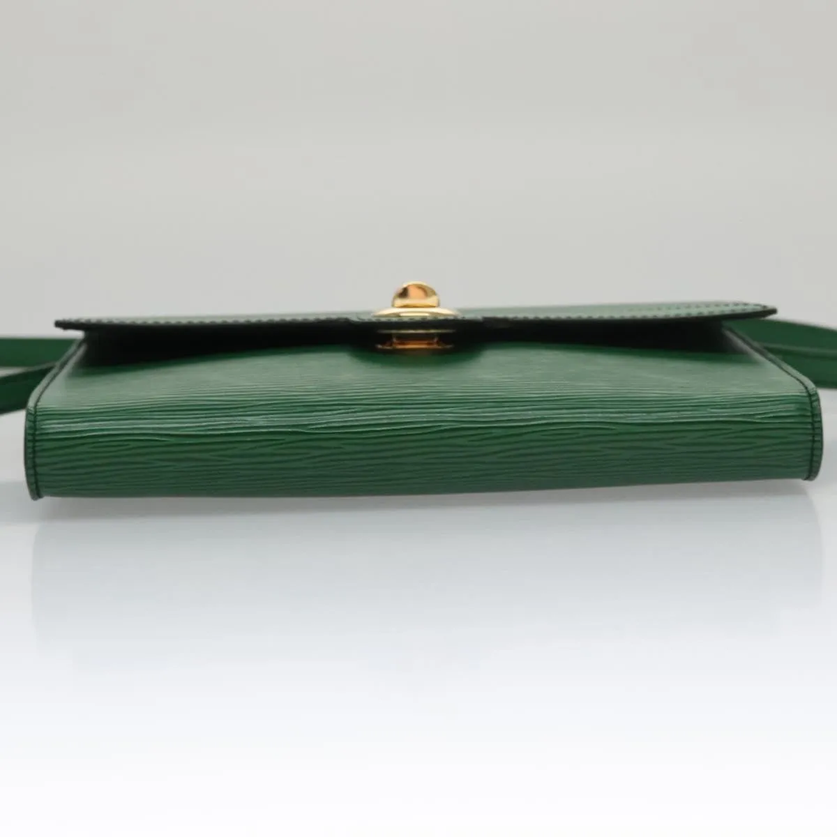 LOUIS VUITTON Epi Pochette Arche Shoulder Bag Green M52574 LV 104383