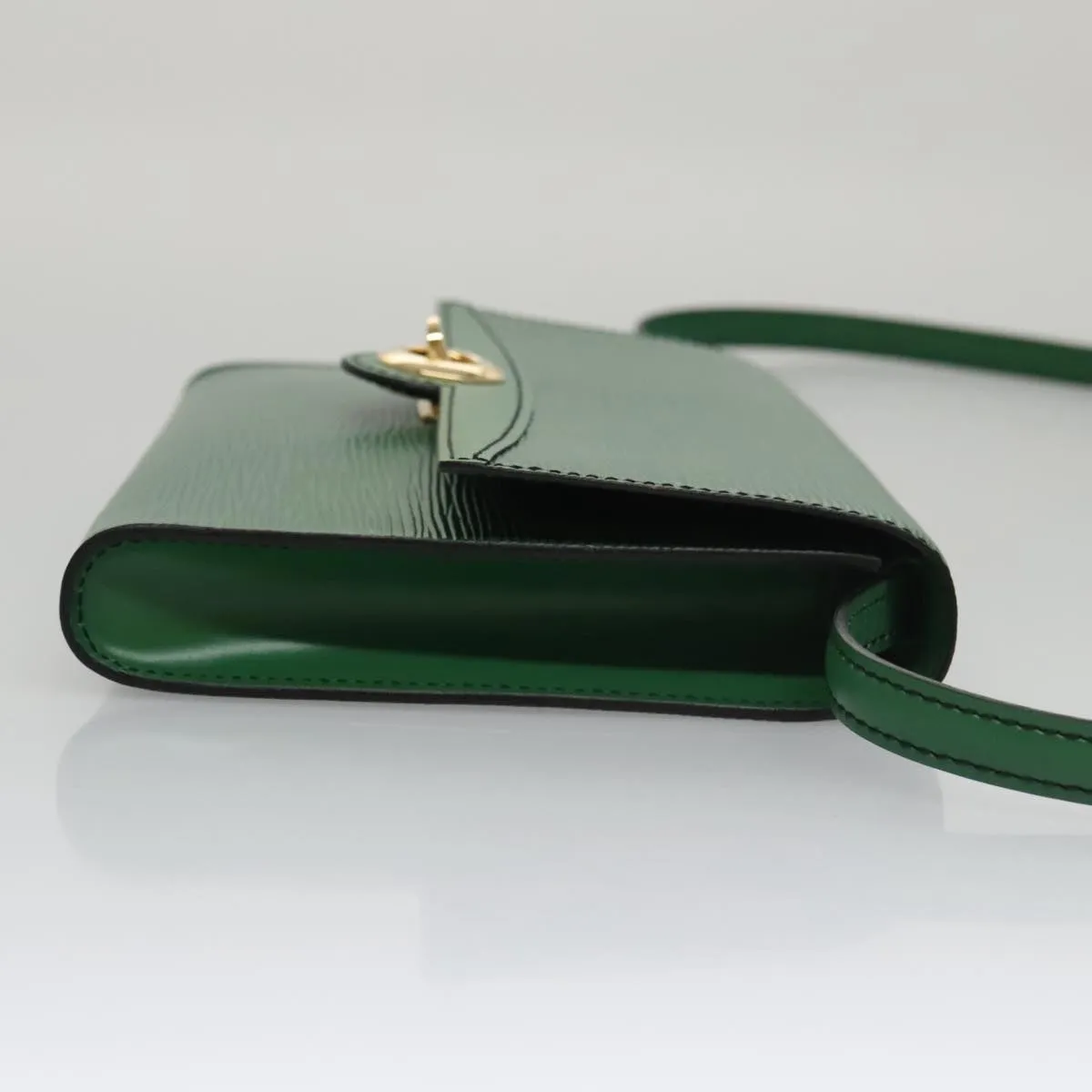 LOUIS VUITTON Epi Pochette Arche Shoulder Bag Green M52574 LV 104383