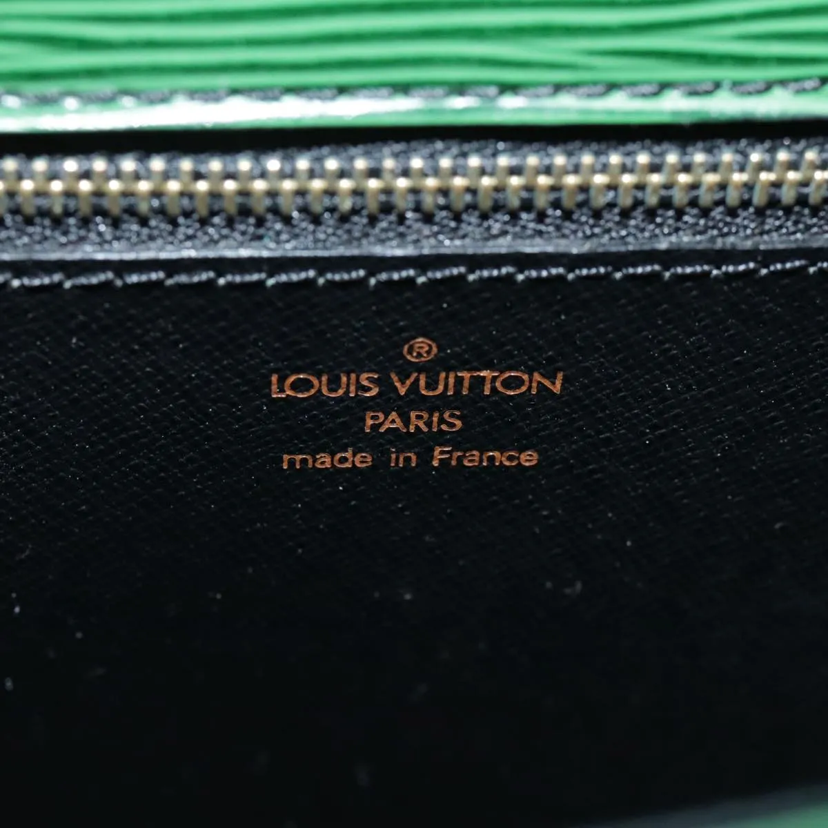 LOUIS VUITTON Epi Saint Cloud GM Shoulder Bag Green M52194 LV 104049