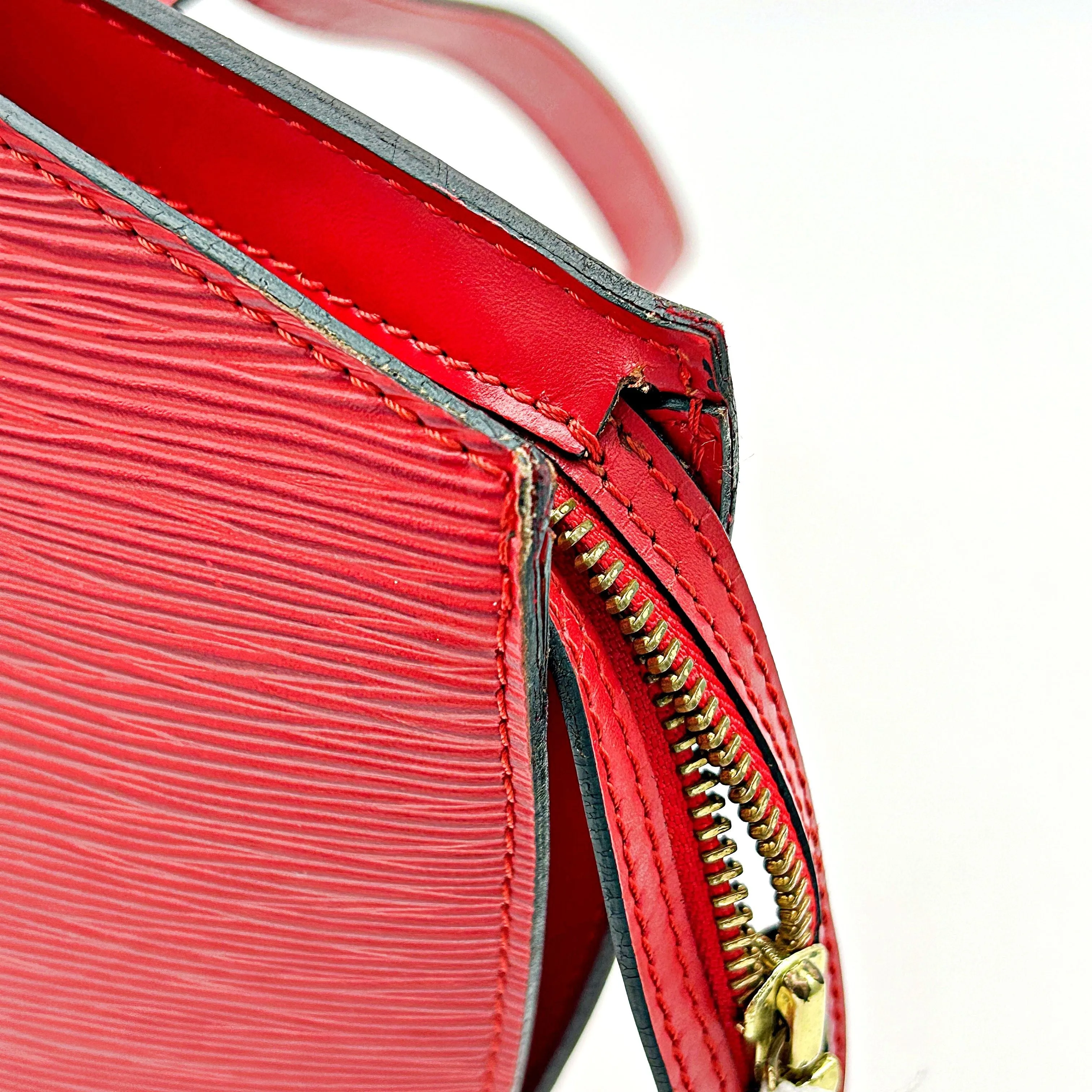Louis Vuitton Epi Saint-Jacques PM - Red Totes, Handbags AF859