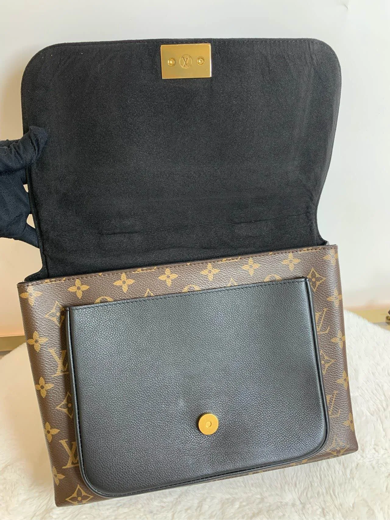 Louis Vuitton Lock Bag Monogram Brown Shoulder Bag