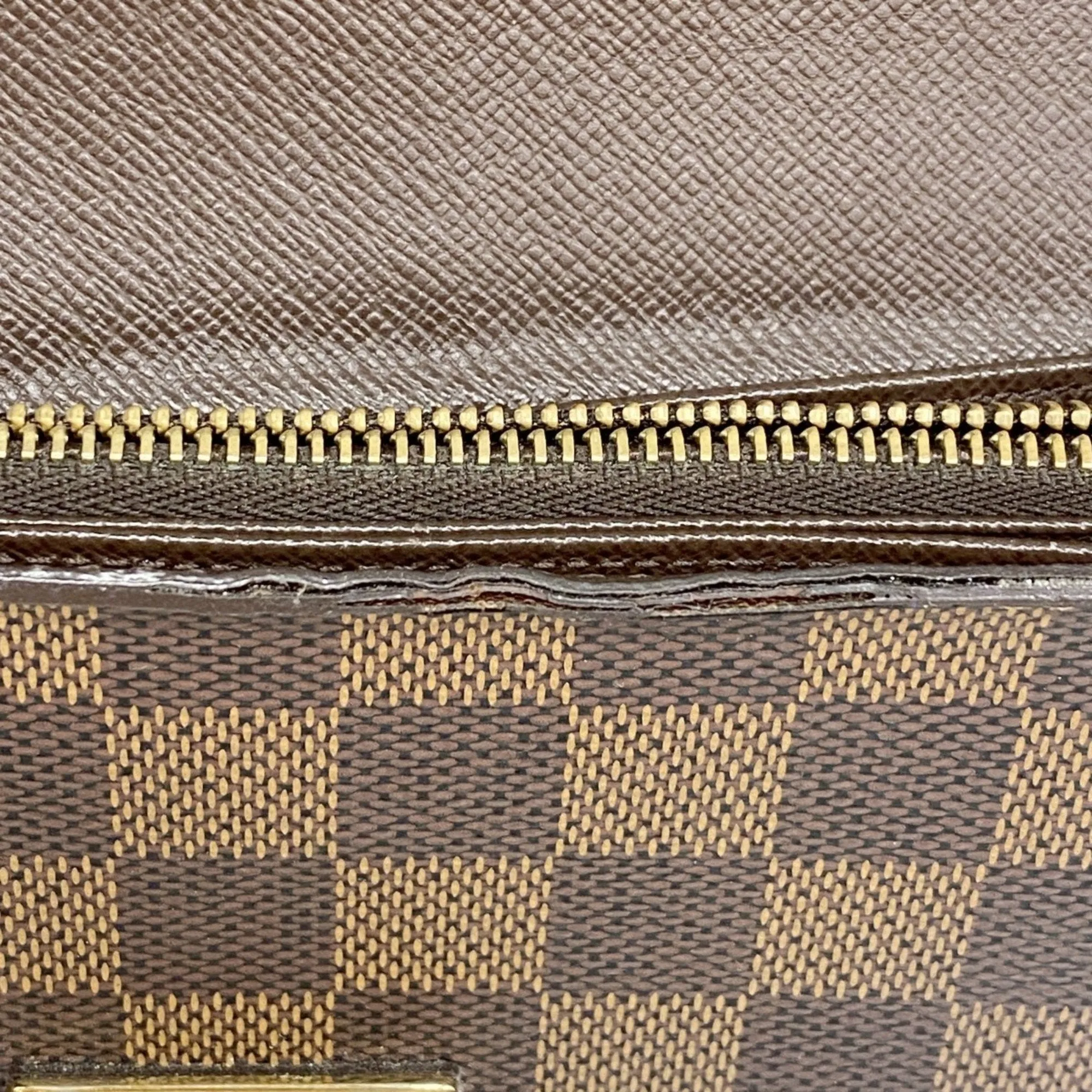 Louis Vuitton Long Wallet (Bi-Fold) (Pre-Owned)