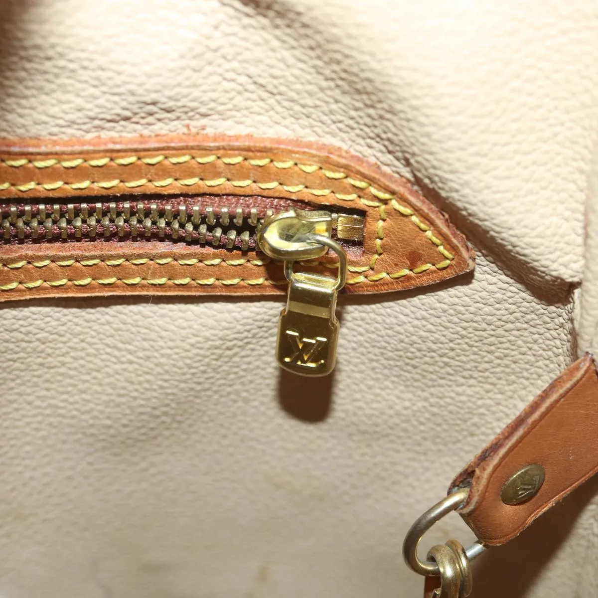 LOUIS VUITTON Monogram Bucket PM Shoulder Bag M42238 LV 38706