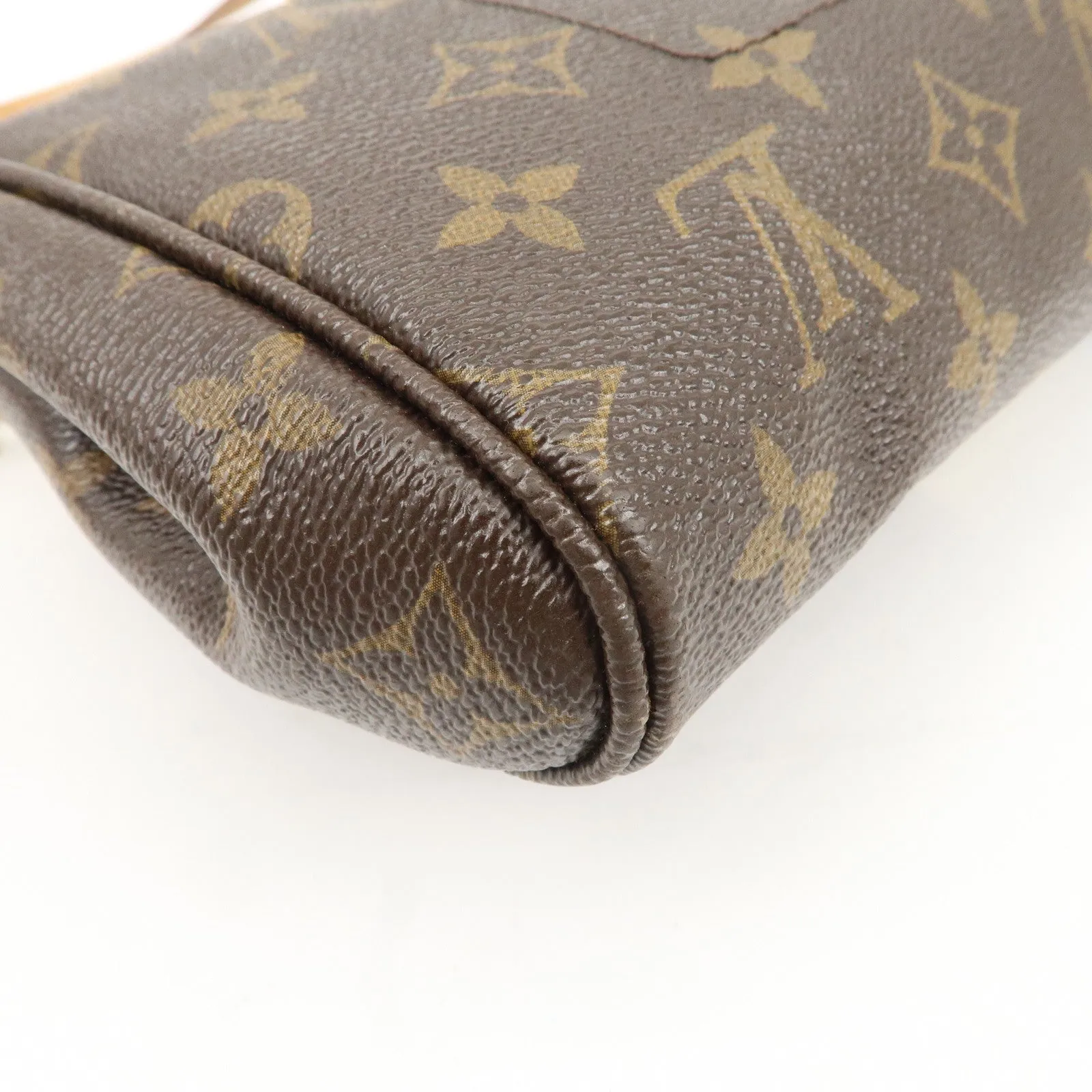 Louis Vuitton Monogram Favorite MM 2Way Shoulder Bag M40718