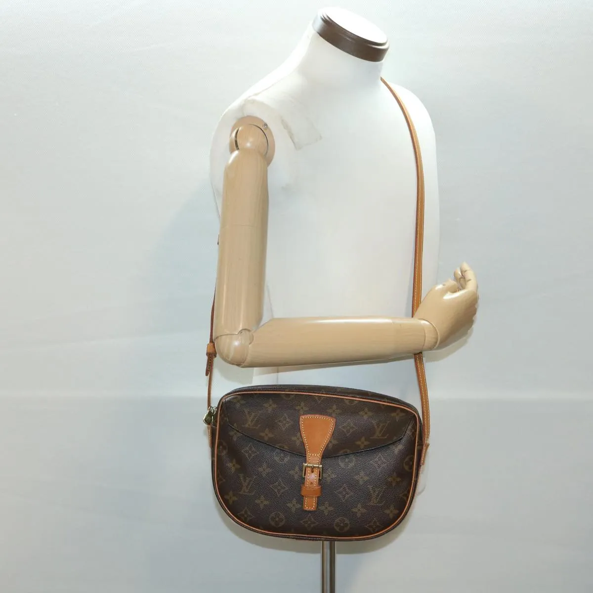 LOUIS VUITTON Monogram Jeune Fille MM Shoulder Bag M51226 LV 38403