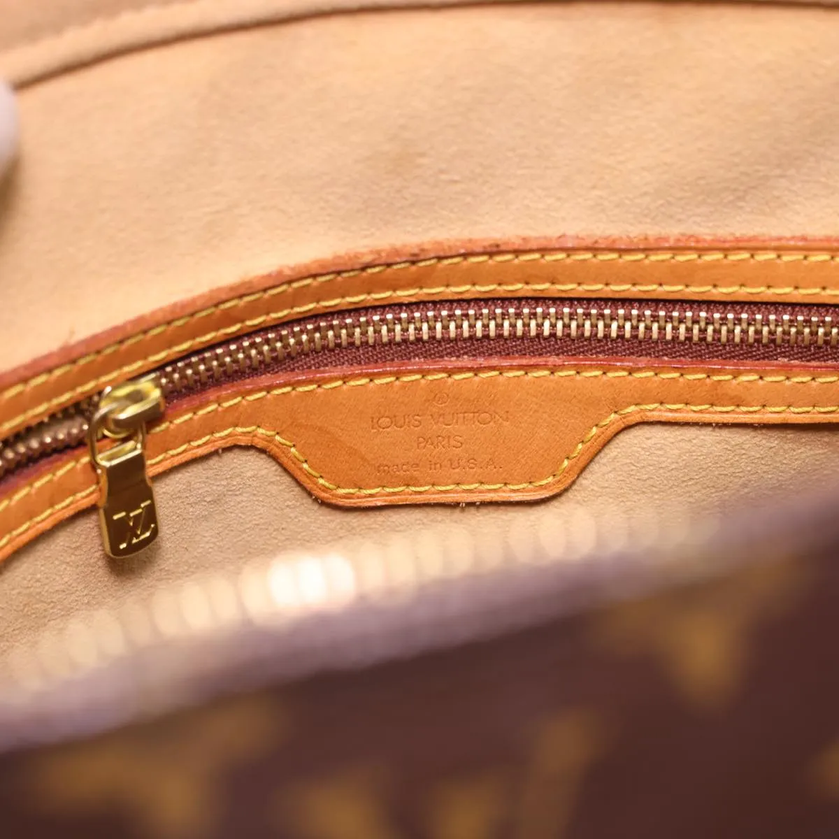 LOUIS VUITTON Monogram Looping GM Shoulder Bag M51145 LV am4175
