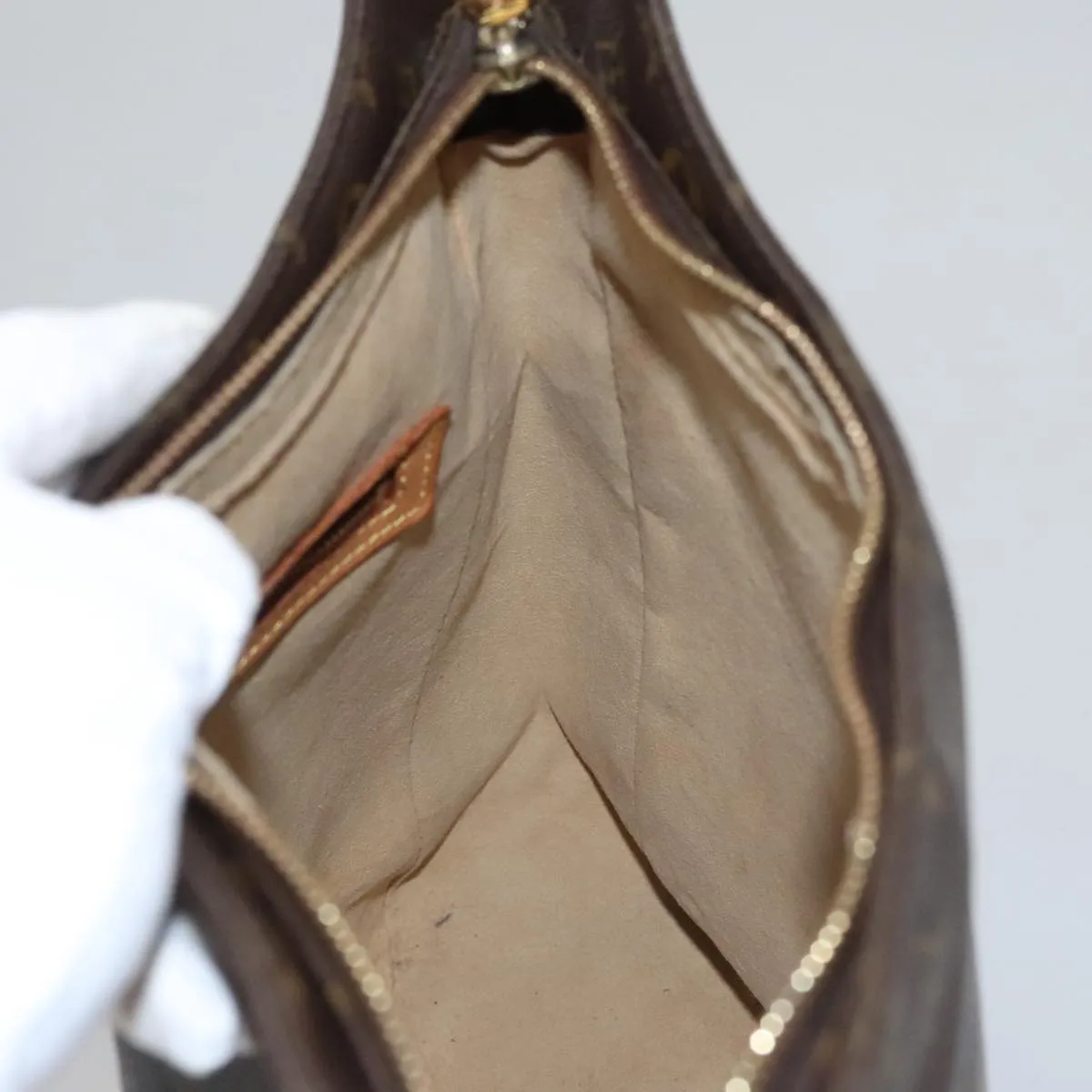 LOUIS VUITTON Monogram Looping GM Shoulder Bag M51145 LV yk16563