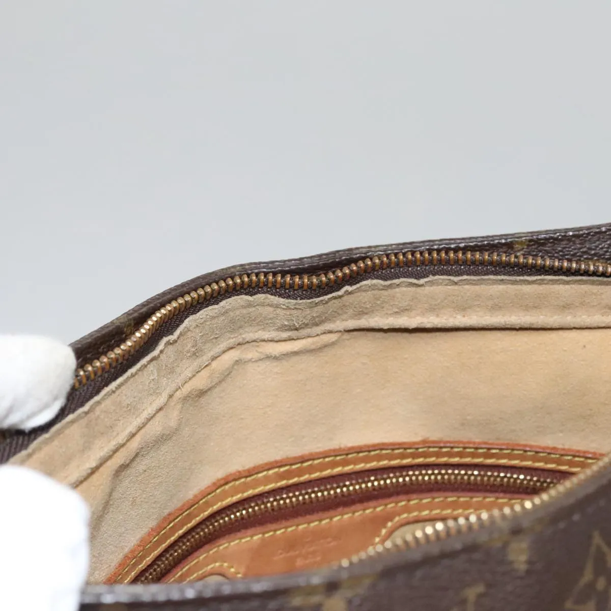 LOUIS VUITTON Monogram Looping GM Shoulder Bag M51145 LV yk16563