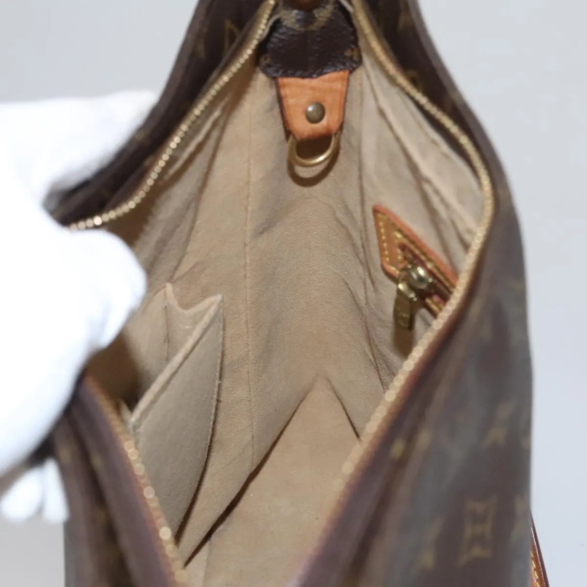 LOUIS VUITTON Monogram Looping GM Shoulder Bag M51145 LV yk16563