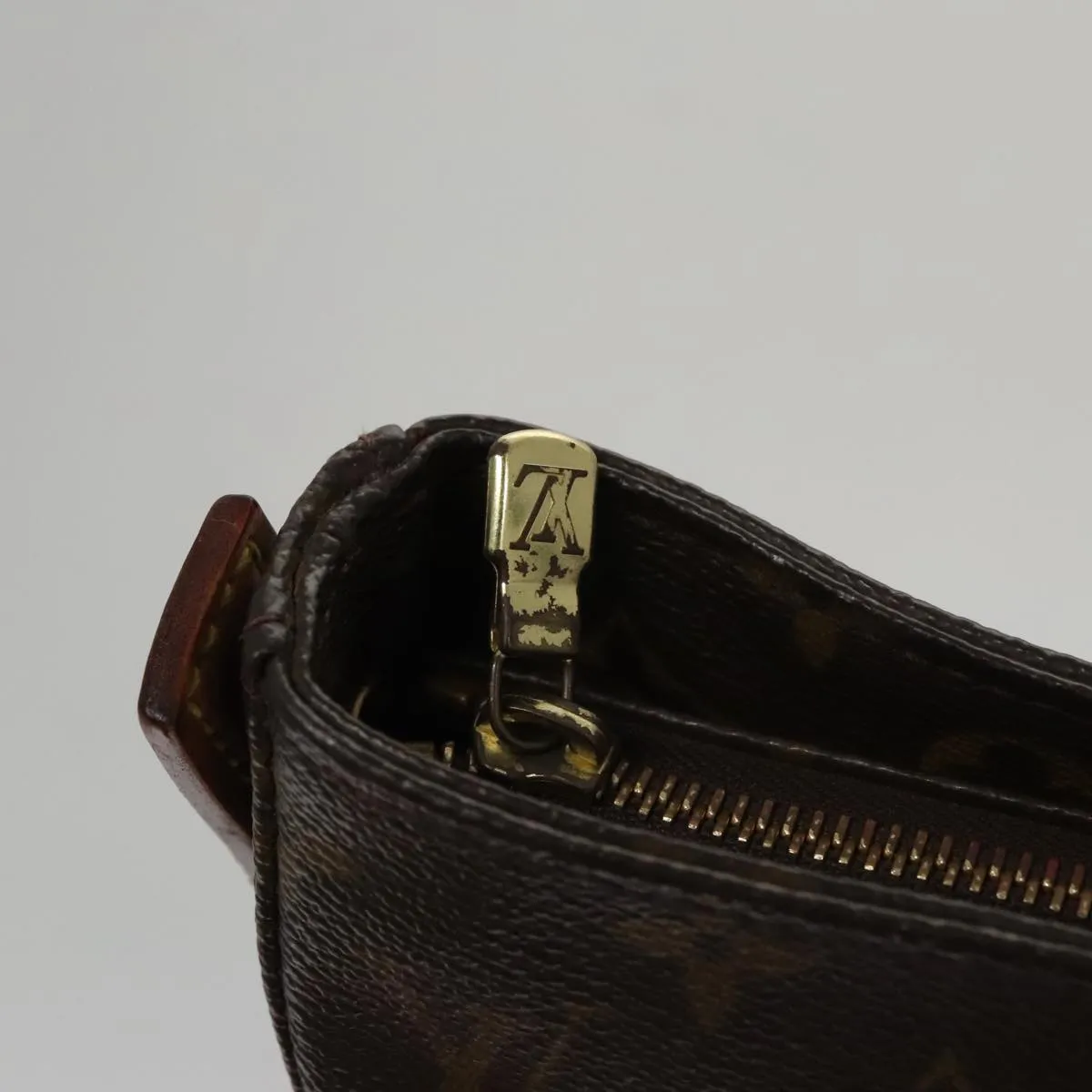 LOUIS VUITTON Monogram Looping GM Shoulder Bag M51145 LV yk16563