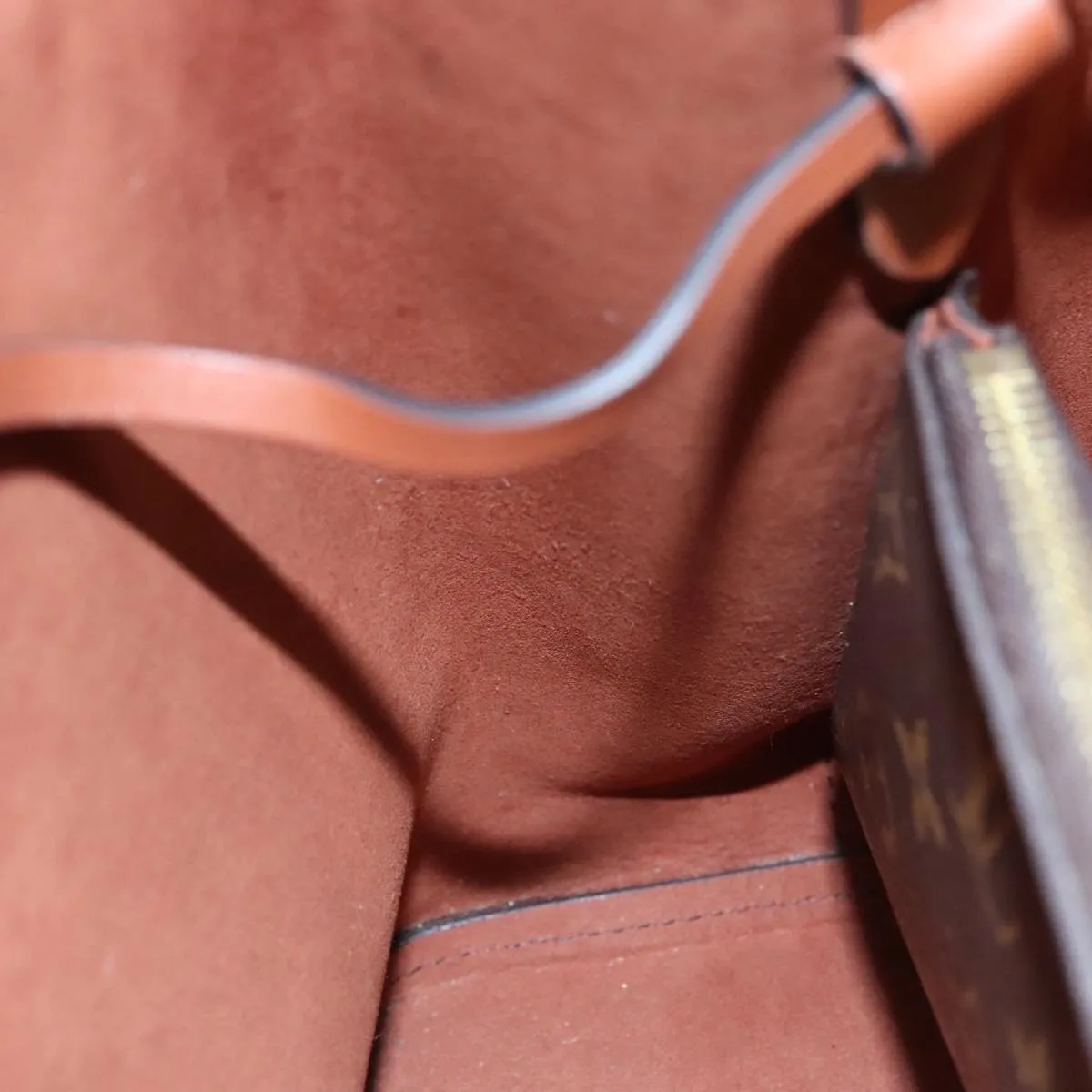 LOUIS VUITTON Monogram Neo Noe Shoulder Bag M45577 LV 107318
