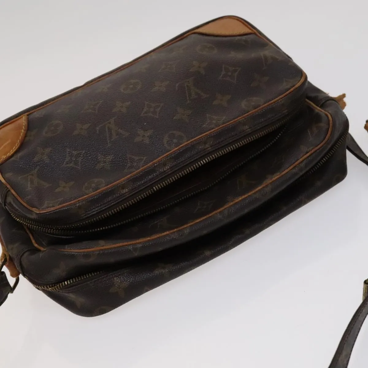 LOUIS VUITTON Monogram Nile Shoulder Bag M45244 LV yk16558