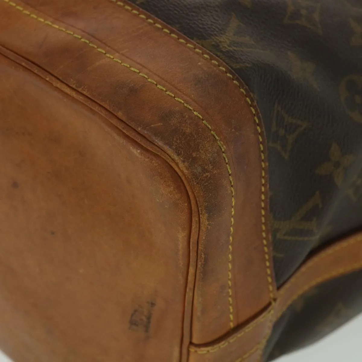 LOUIS VUITTON Monogram Noe Shoulder Bag M42224 LV 38597