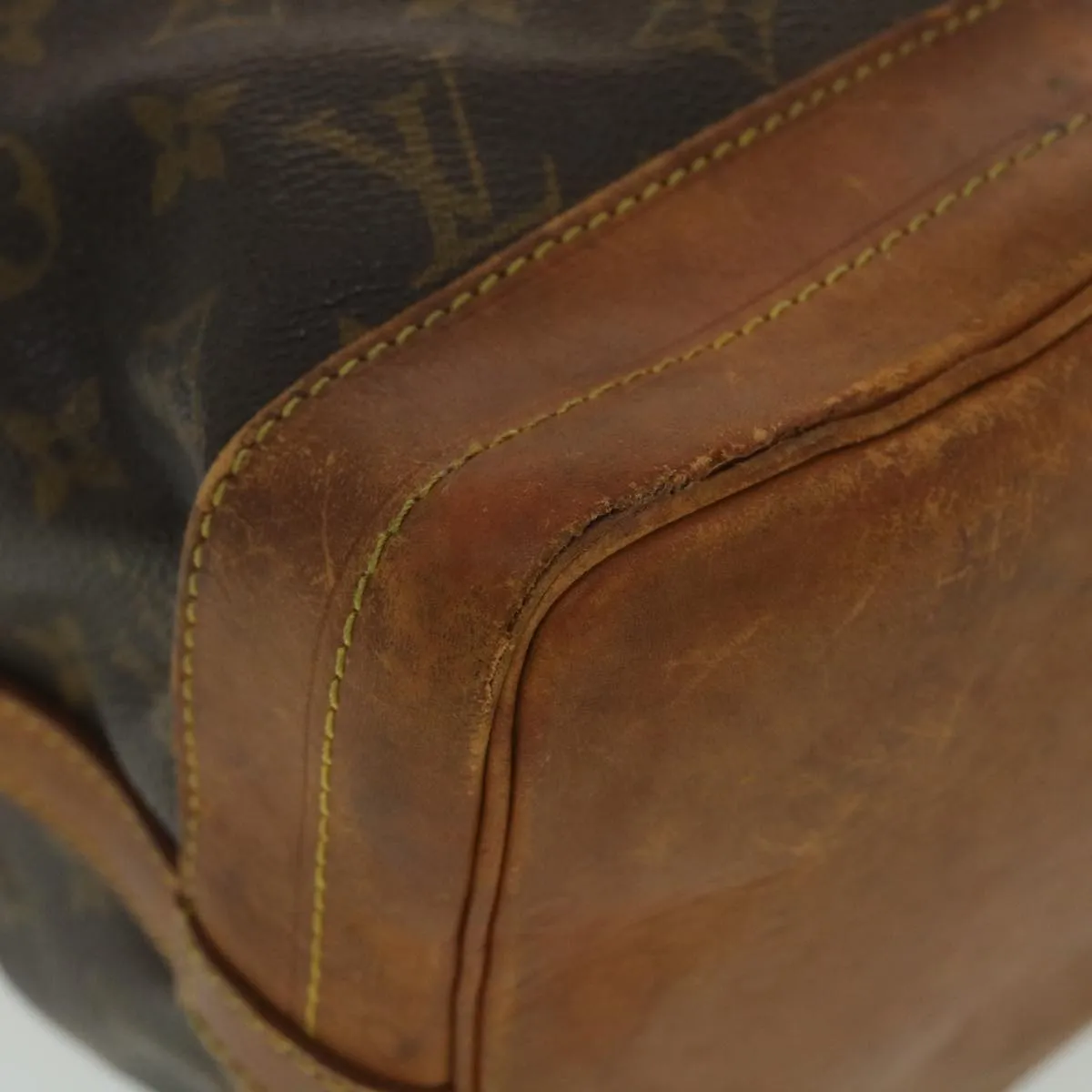 LOUIS VUITTON Monogram Noe Shoulder Bag M42224 LV 38597