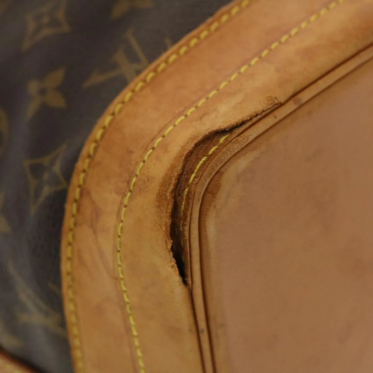 LOUIS VUITTON Monogram Noe Shoulder Bag M42224 LV rd4746