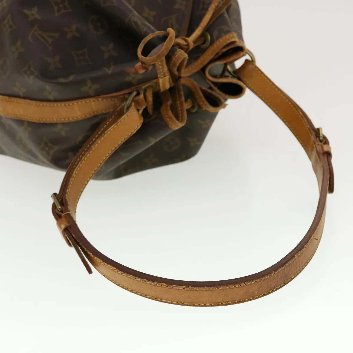 LOUIS VUITTON Monogram Noe Shoulder Bag M42224 LV rd4801