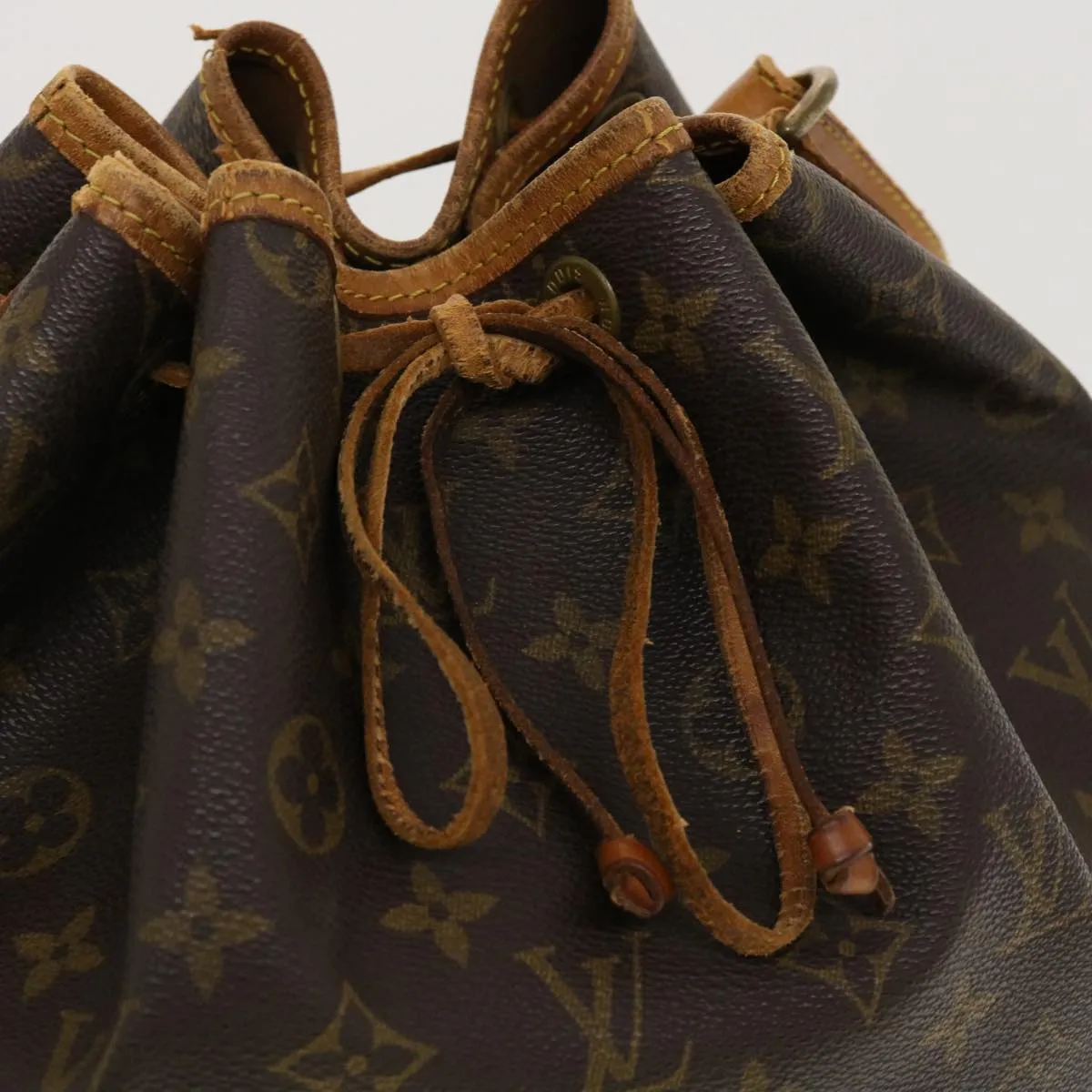 LOUIS VUITTON Monogram Noe Shoulder Bag M42224 LV rd4801