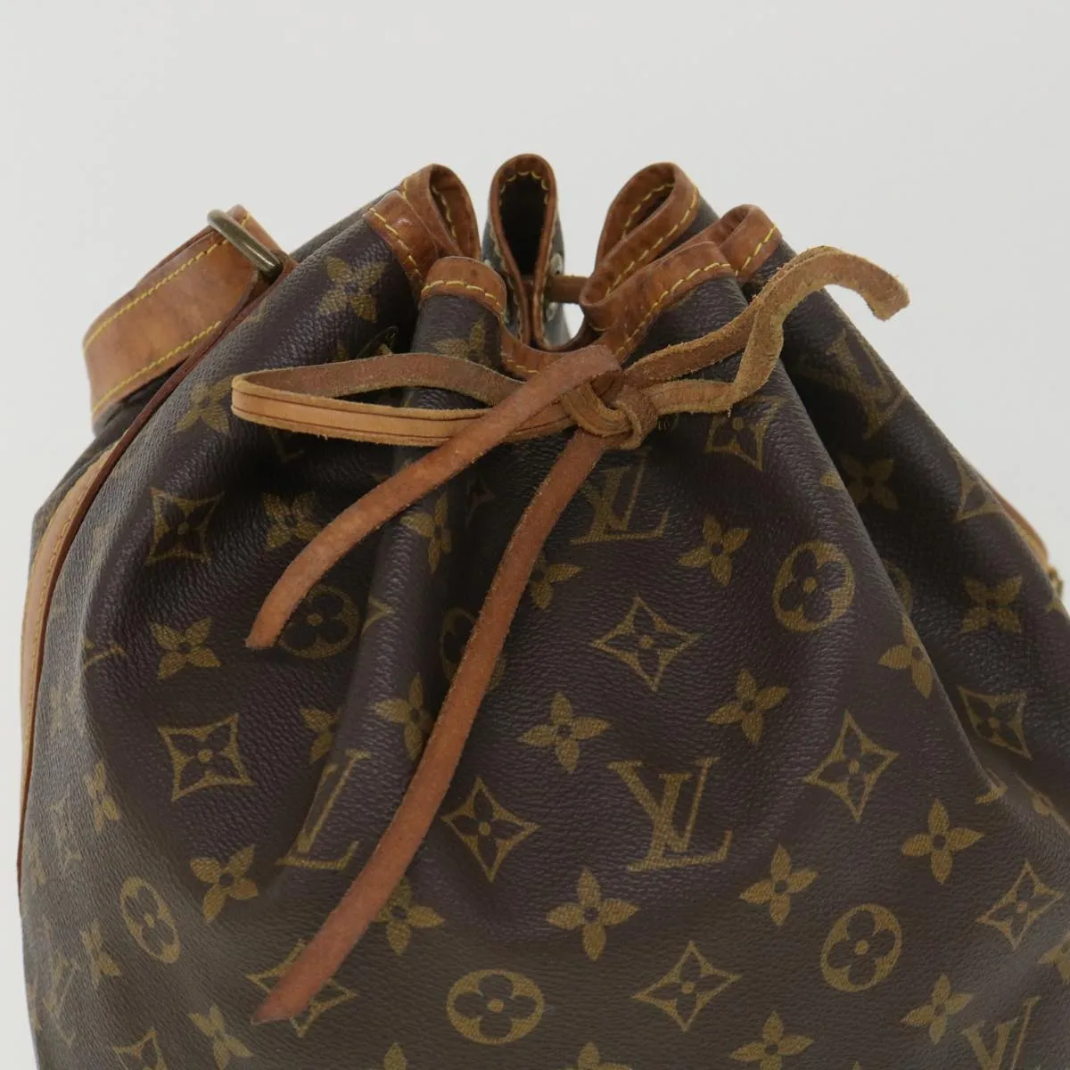 LOUIS VUITTON Monogram Petit Noe Shoulder Bag M42226 LV 39014